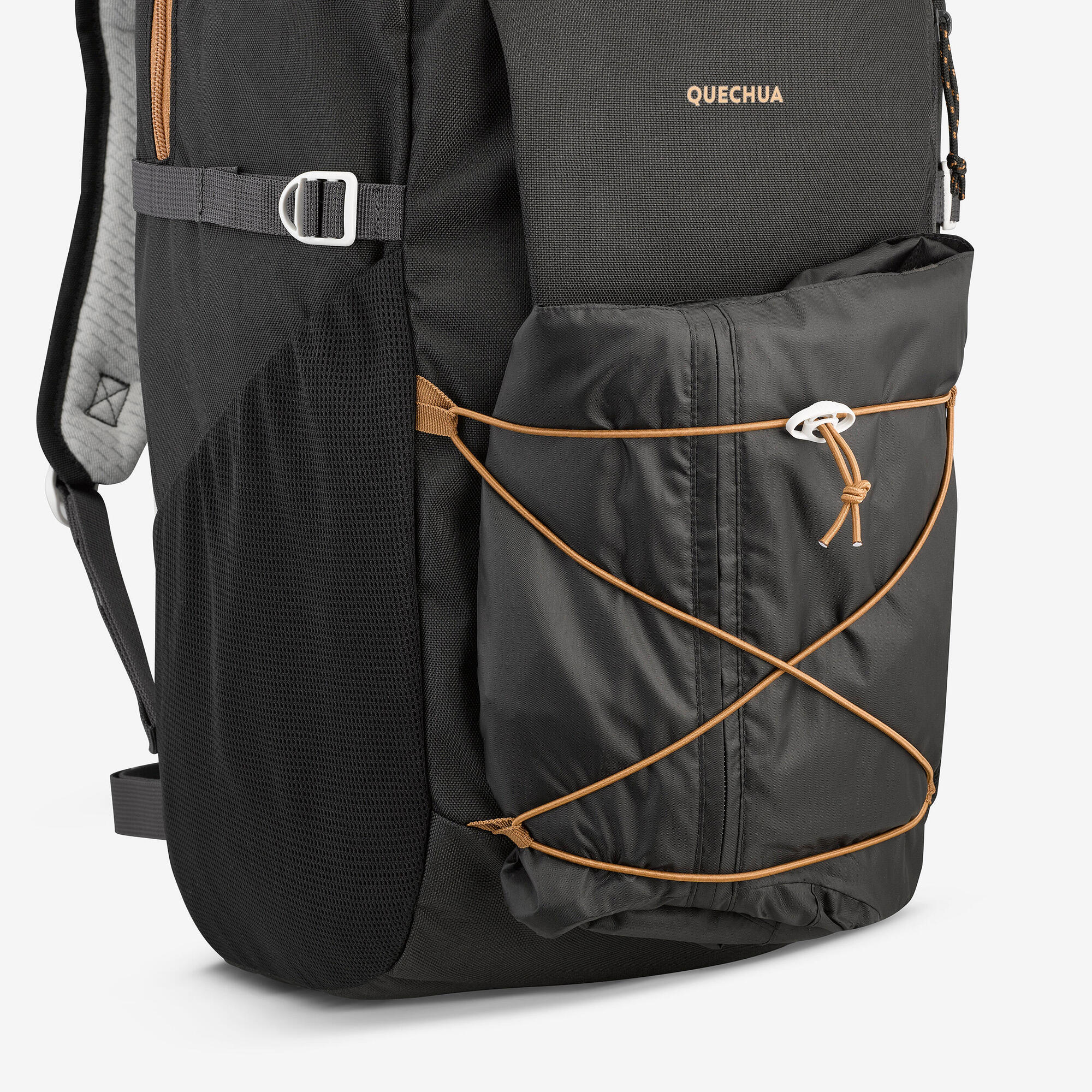 Quechua NH Arpenaz 100 30L Lightweight Hiking Backpack for Men & Women - Water-Resistant Daypack for Outdoor Camping, Trekking & Travel Adventures