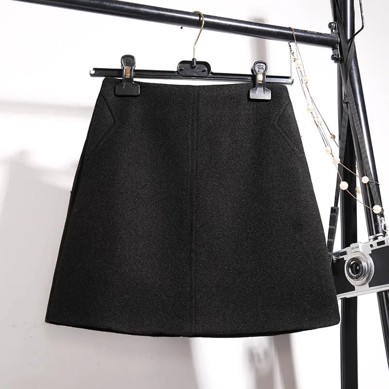Women's Warm Wool A-Line Mini Skirt High Waist Thick Winter Skirt for Women - Perfect for Office, Party, and Casual Outfits