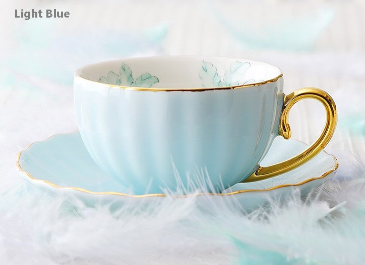 Elegant British Tea Cups Set - Royal Bone China Porcelain Afternoon Tea Cups with Saucers, Premium Ceramic Coffee Cups for English Tea Party, Bridal Shower & Luxury Gift Giving