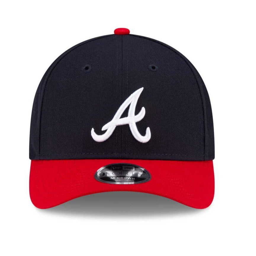 New Era 9Forty M Crown Atlanta Braves Snapback Baseball Cap - Navy & Red Adjustable Hat for Men & Women - Perfect for Games, Fan Gear & Streetwear Fashion