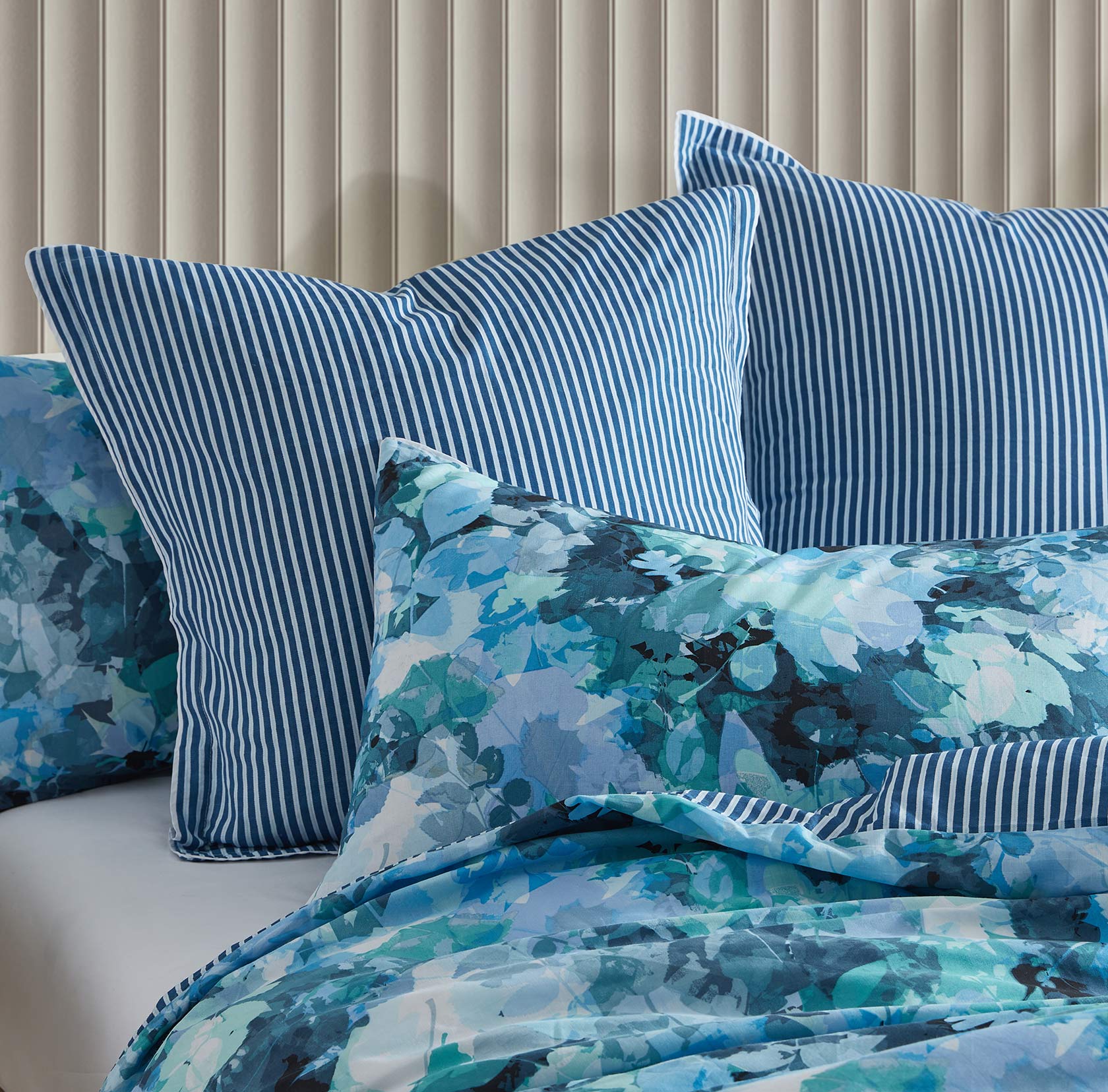 Premium Heather Blue European Pillowcase Set - 100% Cotton Luxury Bedding by Logan & Mason - Perfect for Master Bedroom, Guest Room & Airbnb Stays