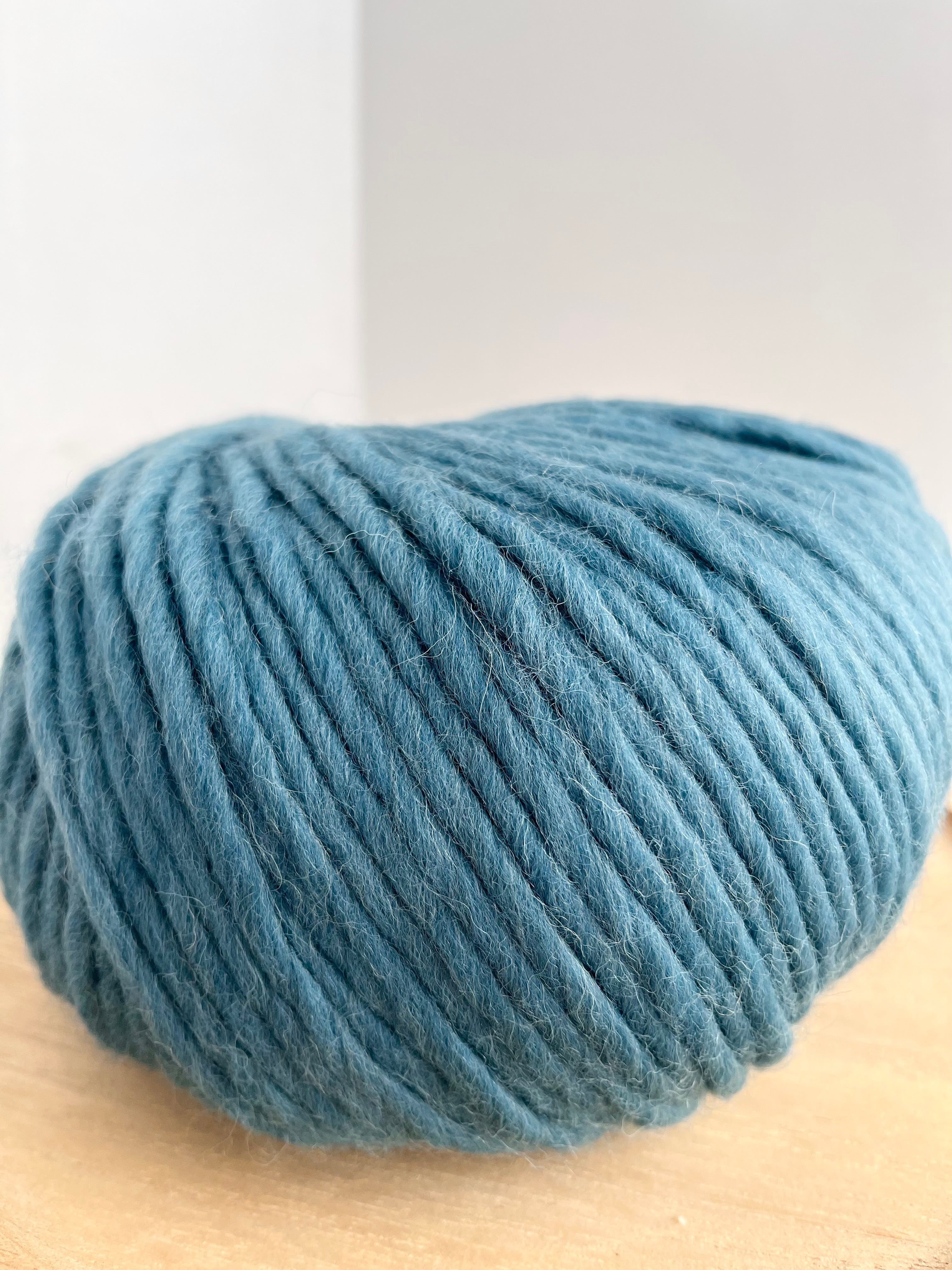 Retreat Super Chunky Yarn - 100% British Wool, Soft & Warm Knitting Yarn for Scarves, Blankets & Winter Crafts | Perfect for Handmade Gifts & Cozy Home Decor
