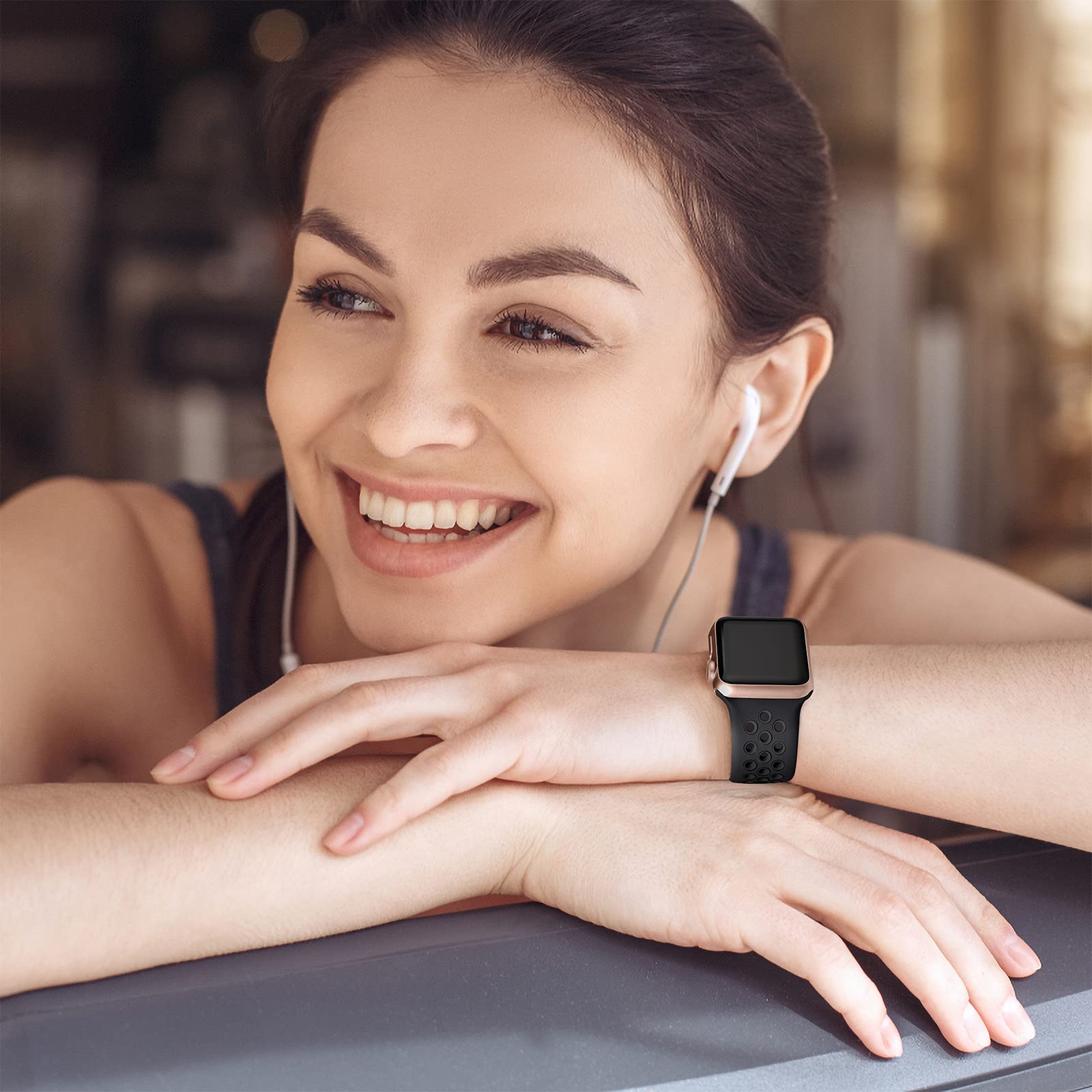 Lerobo Stretchy Nylon Solo Loop Sport Band for Apple Watch Series 8/7/6/5/4/3/2/1/SE - Adjustable Soft Breathable Watch Strap for Women & Men (45mm/44mm/42mm) - Perfect for Running, Workouts & Daily Wear