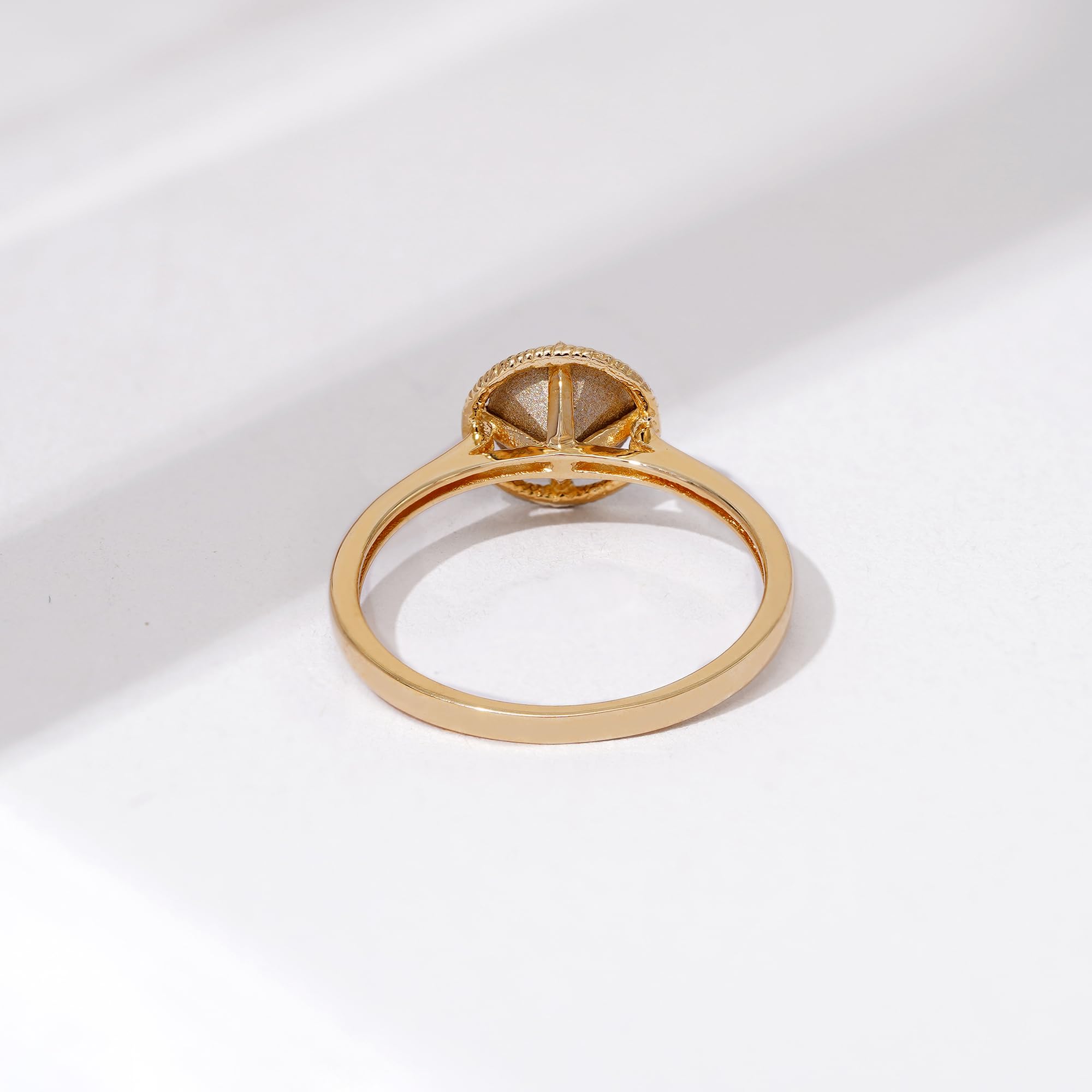 10K Gold March Birthstone Ring with Imported Crystal - Amazon Essentials (Previously Amazon Collection) - Perfect for Birthdays, Anniversaries & Special Occasions