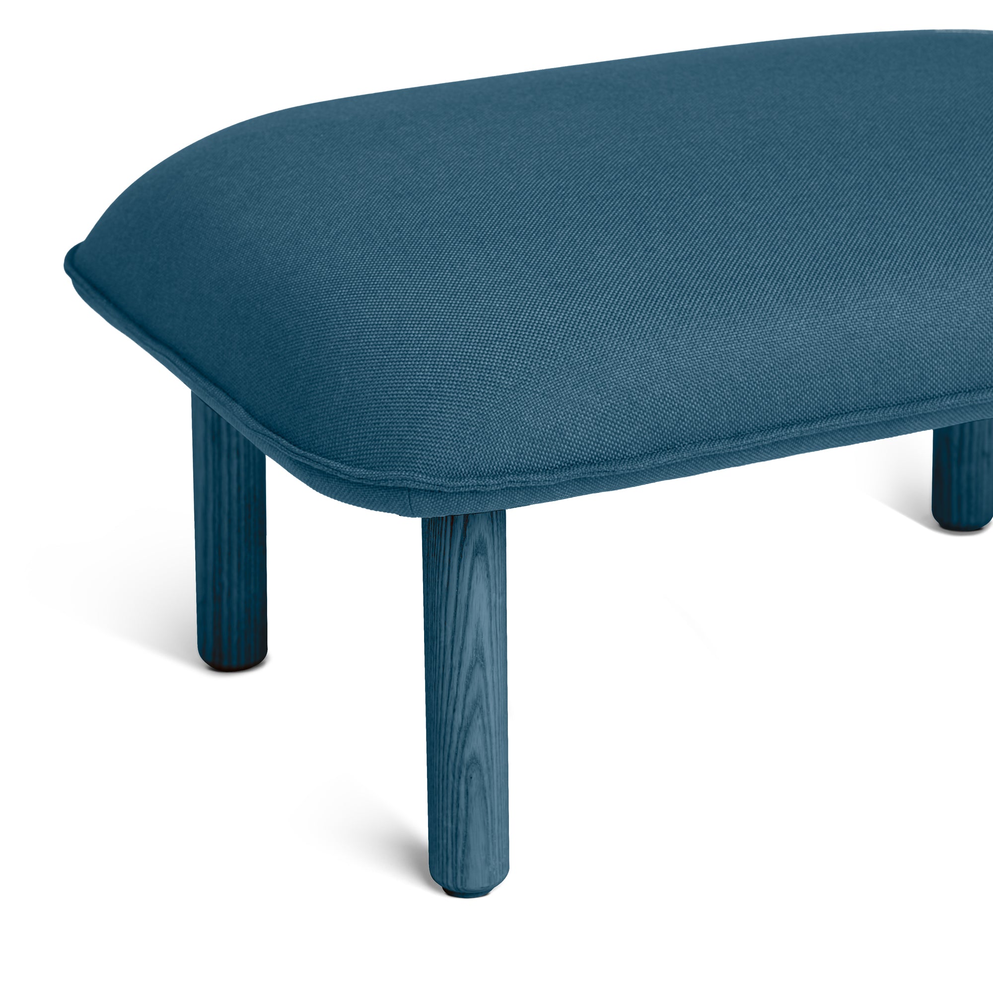 QT Lounge Ottoman - Comfortable and Stylish Footrest, Extra Seating, and Storage Bench for Living Room, Bedroom, or Office - Perfect for Relaxing, Reading, or Watching TV