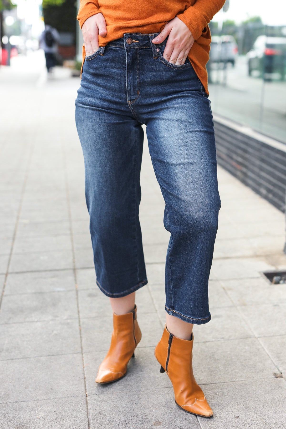 Judy Blue Women's Dark Wash Mid Rise Cropped Wide Leg Jeans - Comfortable Stretch Denim for Casual Wear & Everyday Outfits