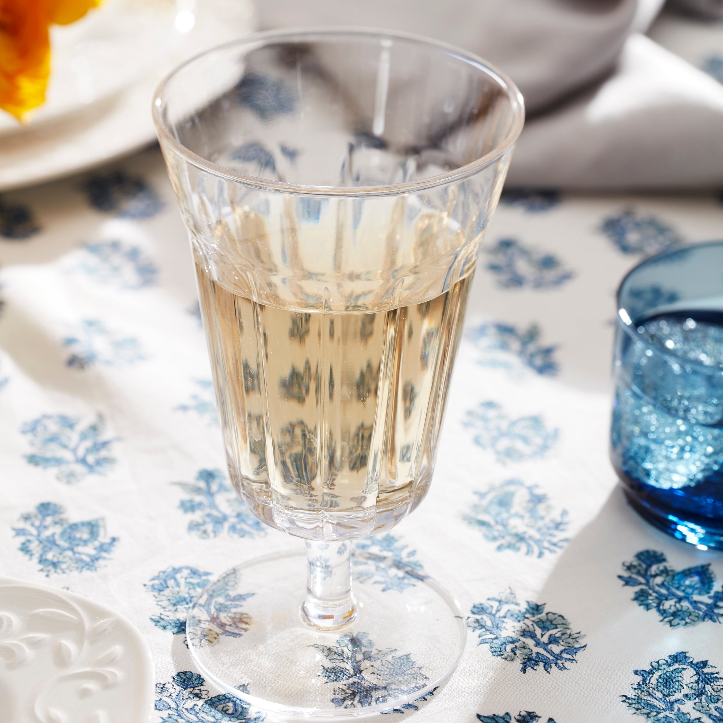Elegant French Perle Tall Stem Glasses Set of 4 - Perfect for Wine Tasting, Dinner Parties & Special Occasions