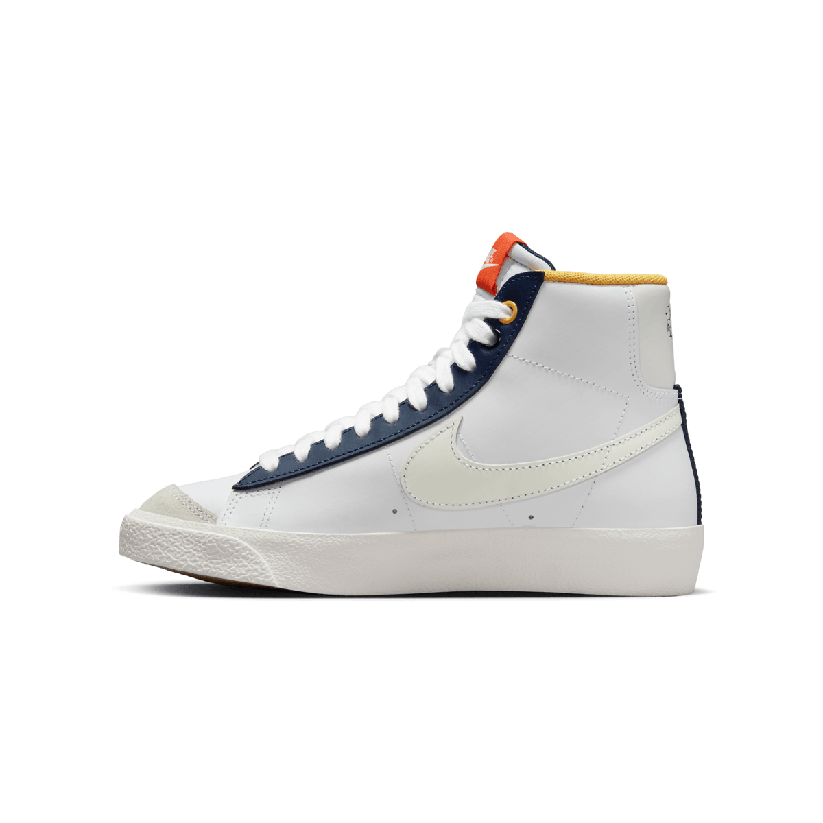 Kids' Blazer Mid '77 Sneakers with UV Color Change - Stylish & Durable for School, Sports & Casual Wear