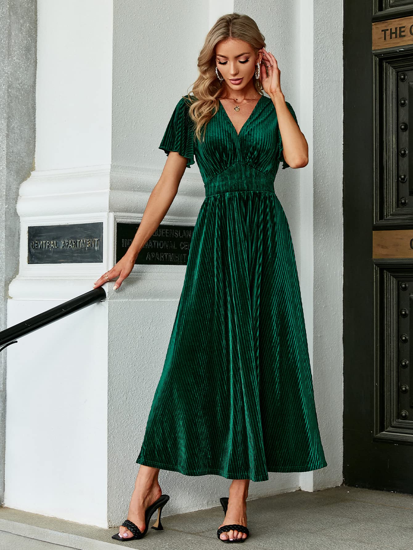 Simplee Women's V-Neck Velvet Maxi Dress - Short Sleeve Empire Waist Formal Gown for Wedding Guest, Evening Party & Special Occasions
