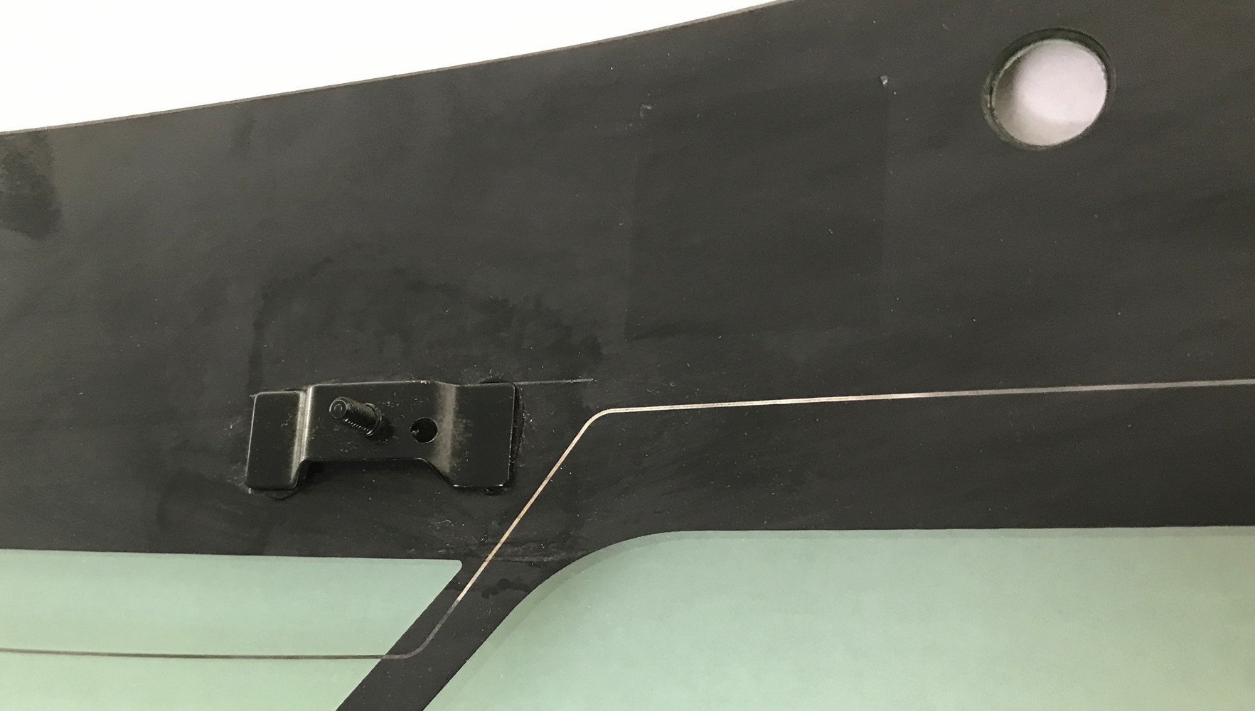 Heated Rear Window Glass Replacement for Toyota Matrix 2003-2008 - Defroster for Winter Driving & Improved Visibility in Cold Weather
