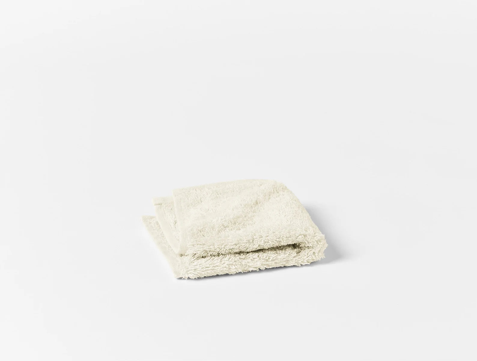 Organic Cotton Cloud Loom Bath Towels & Bath Mat Set - Ultra Soft, Absorbent & Eco-Friendly for Spa, Bathroom & Luxury Home Decor