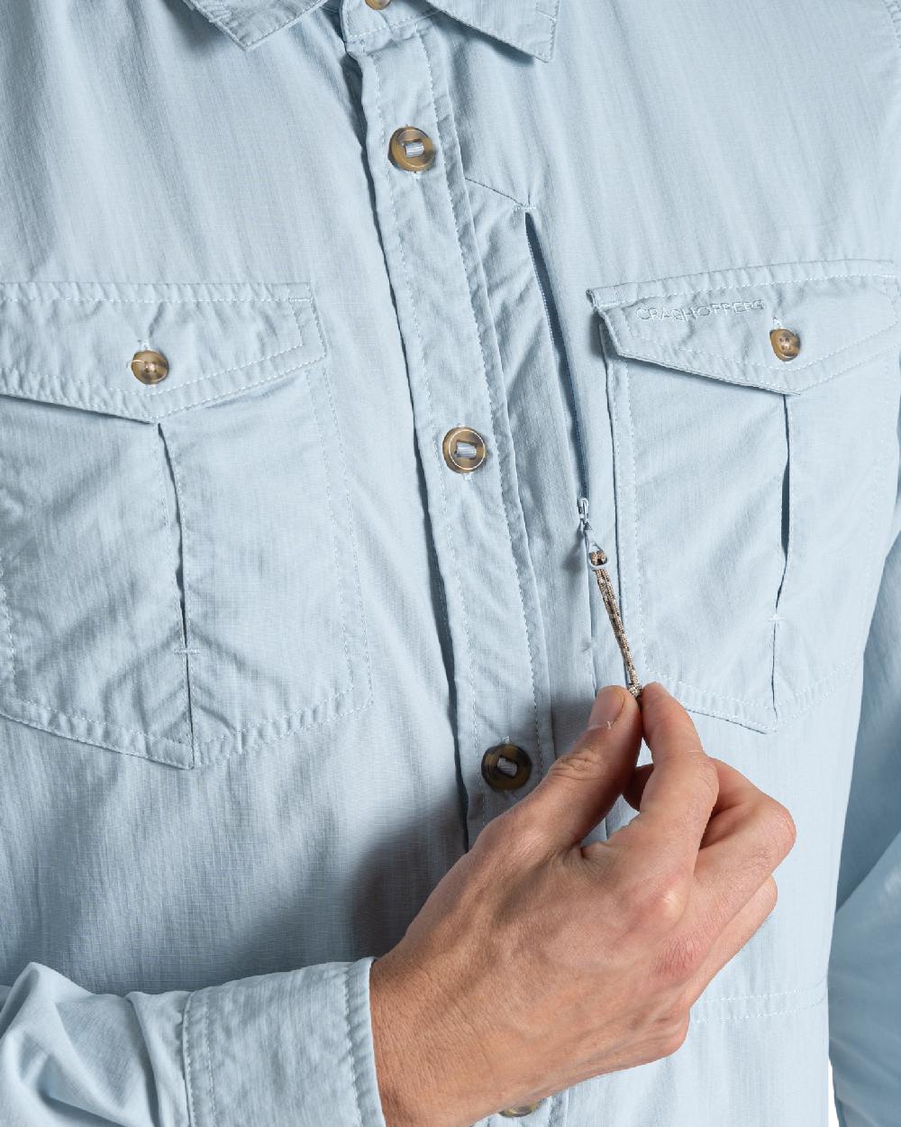 Craghoppers Men's NosiLife Adventure Long Sleeve Shirt III - Bug Repellent Travel & Hiking Shirt for Outdoor Adventures