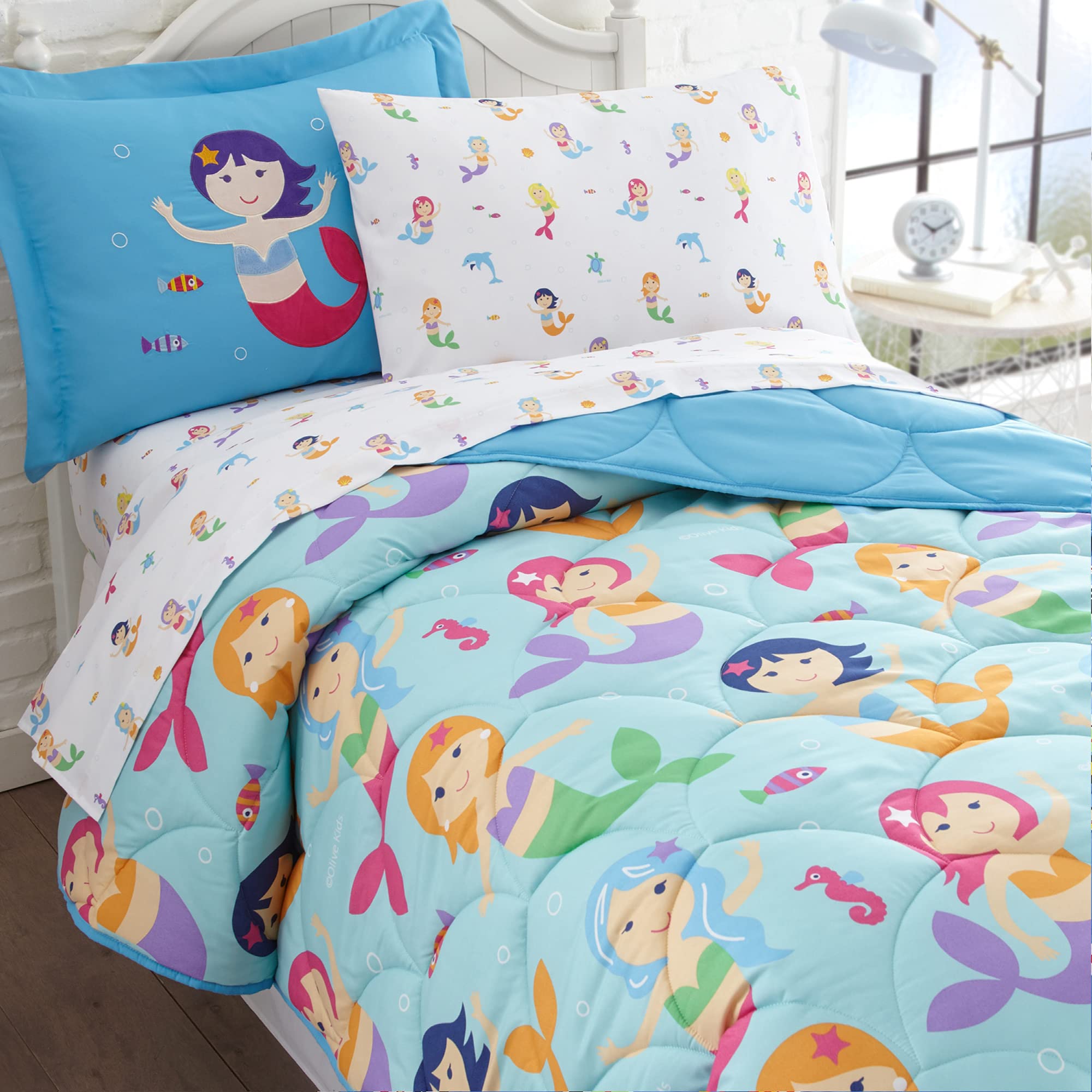 Wildkin Kids 5-Piece Twin Bed in a Bag - Microfiber Bedding Set with Comforter, Sheets & Pillowcases for Boys & Girls (Mermaids Design) - Perfect for Kids' Bedrooms, Sleepovers & Dorm Rooms