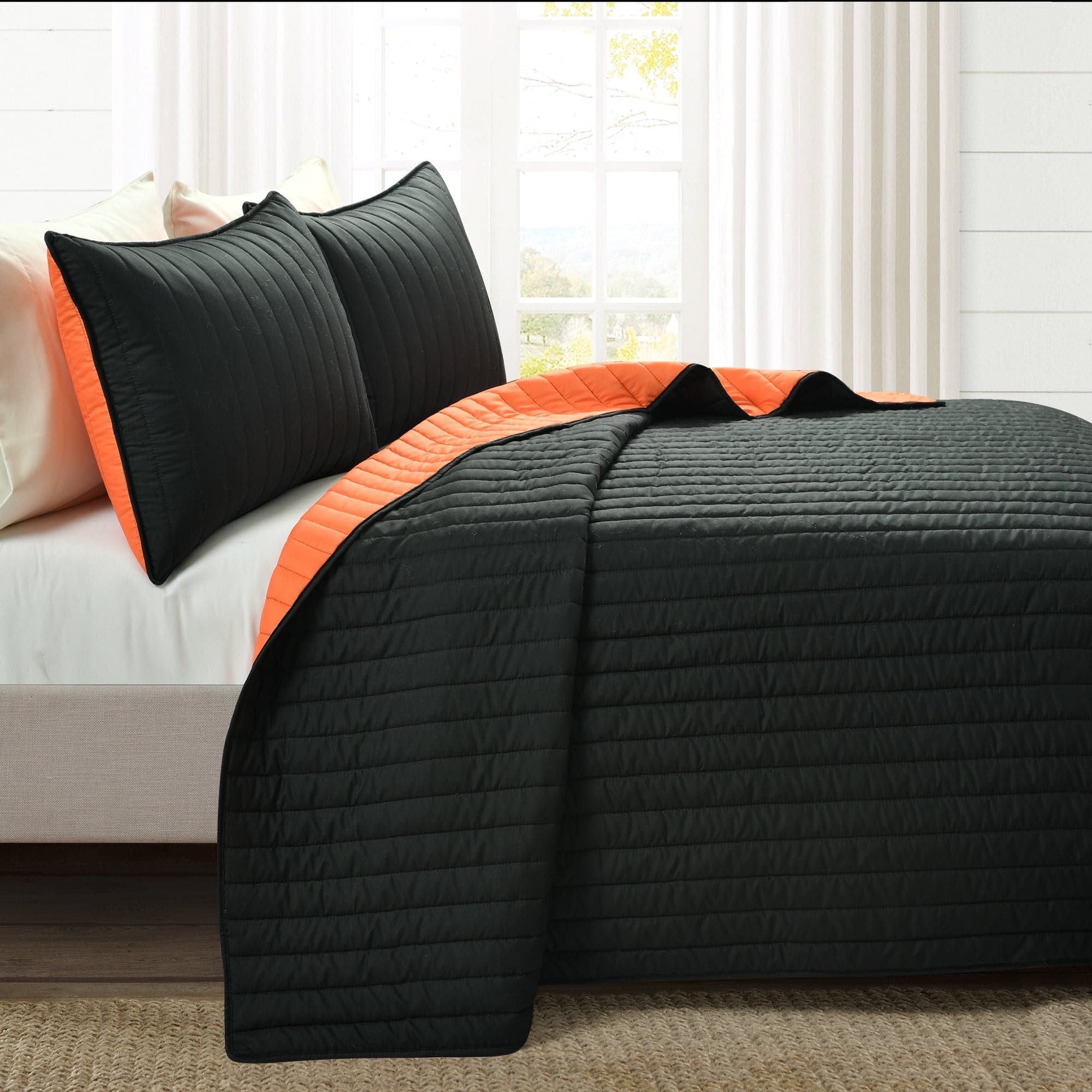 Soft Stripe All Season Quilt Coverlet Set - Lightweight Bedding for Year-Round Comfort - Perfect for Master Bedroom, Guest Room & Cozy Home Decor