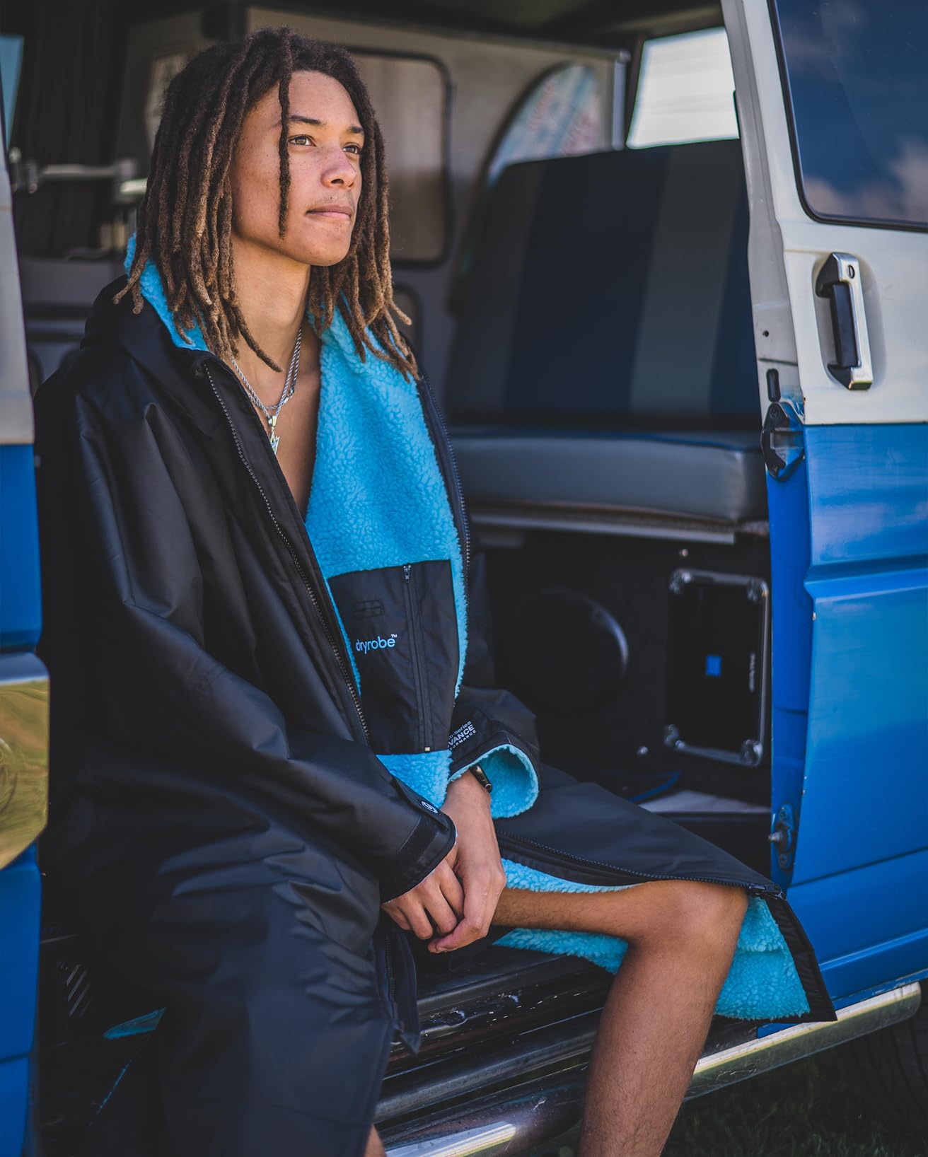 Dryrobe Advance Long Sleeve Waterproof Changing Robe for Outdoor Activities - Beach, Surfing, Camping & Sports Changing