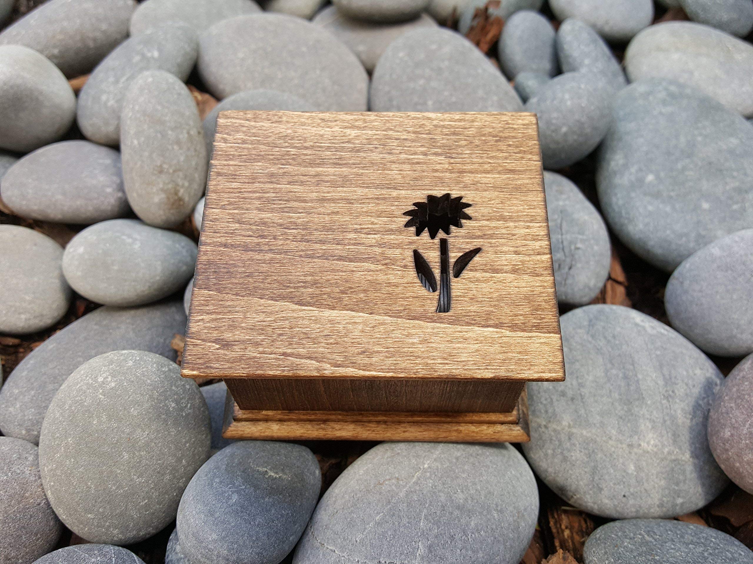 Custom Handmade Music Box with Sunflower Design - Personalized Gift for Mom, Mother's Day, Birthday & Special Occasions - Perfect for Home Decor, Wedding Favors & Keepsake Memories