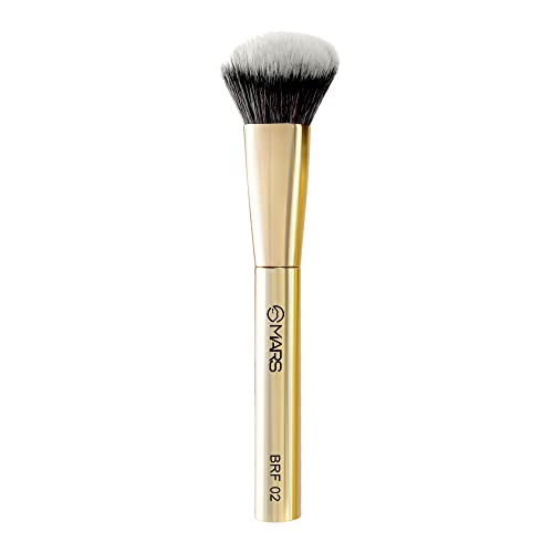 Bronzer brush