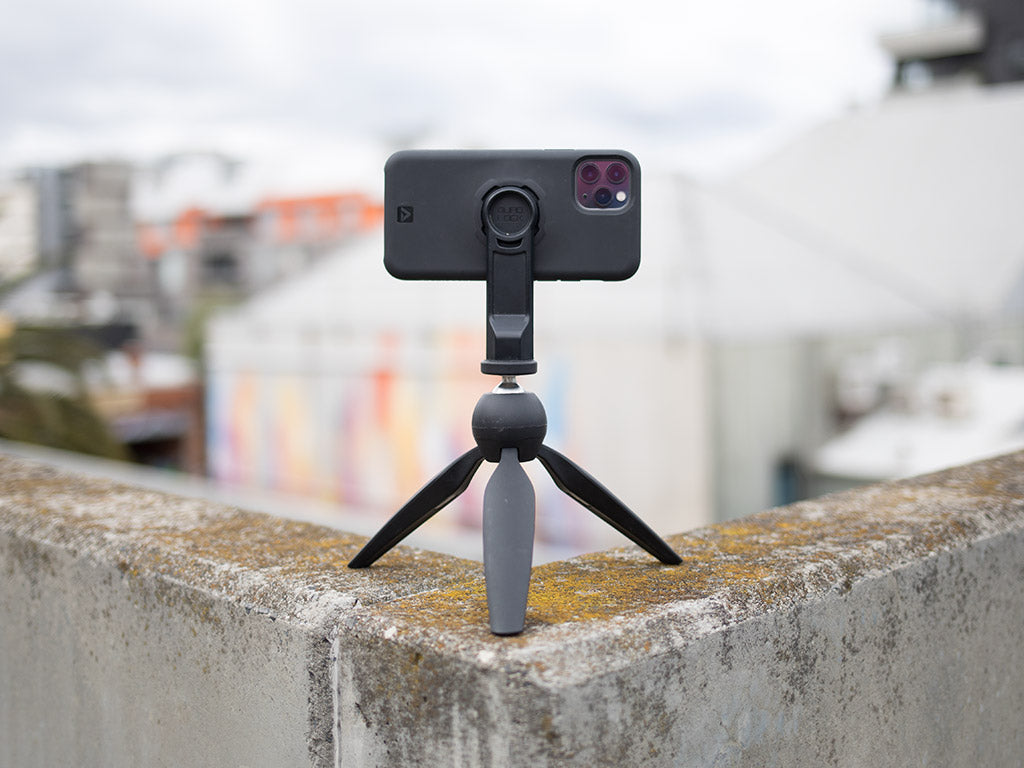 Premium Tripod Adapter Kit for iPhone - Universal Mount for iPhone 11/12/13/14/15 Pro Max - Stable Photography & Video Shooting for Vlogging, Live Streaming & Content Creation