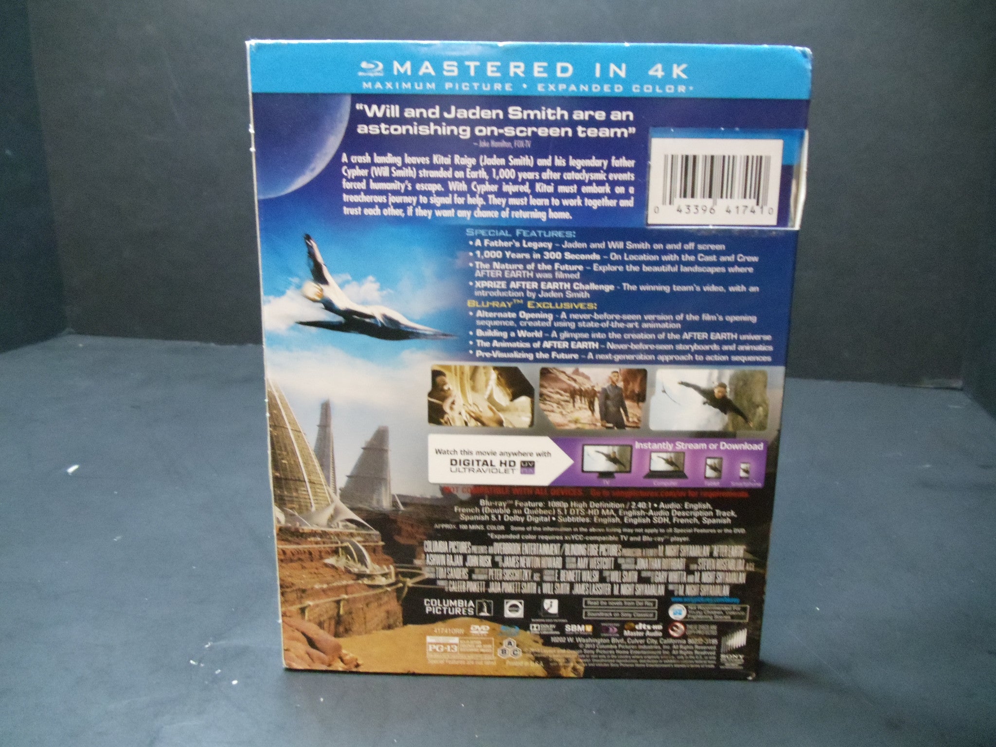 After Earth Blu-ray + DVD 2-Disc Set - Sci-Fi Action Movie with Will Smith & Jaden Smith - Perfect for Movie Nights & Sci-Fi Collections