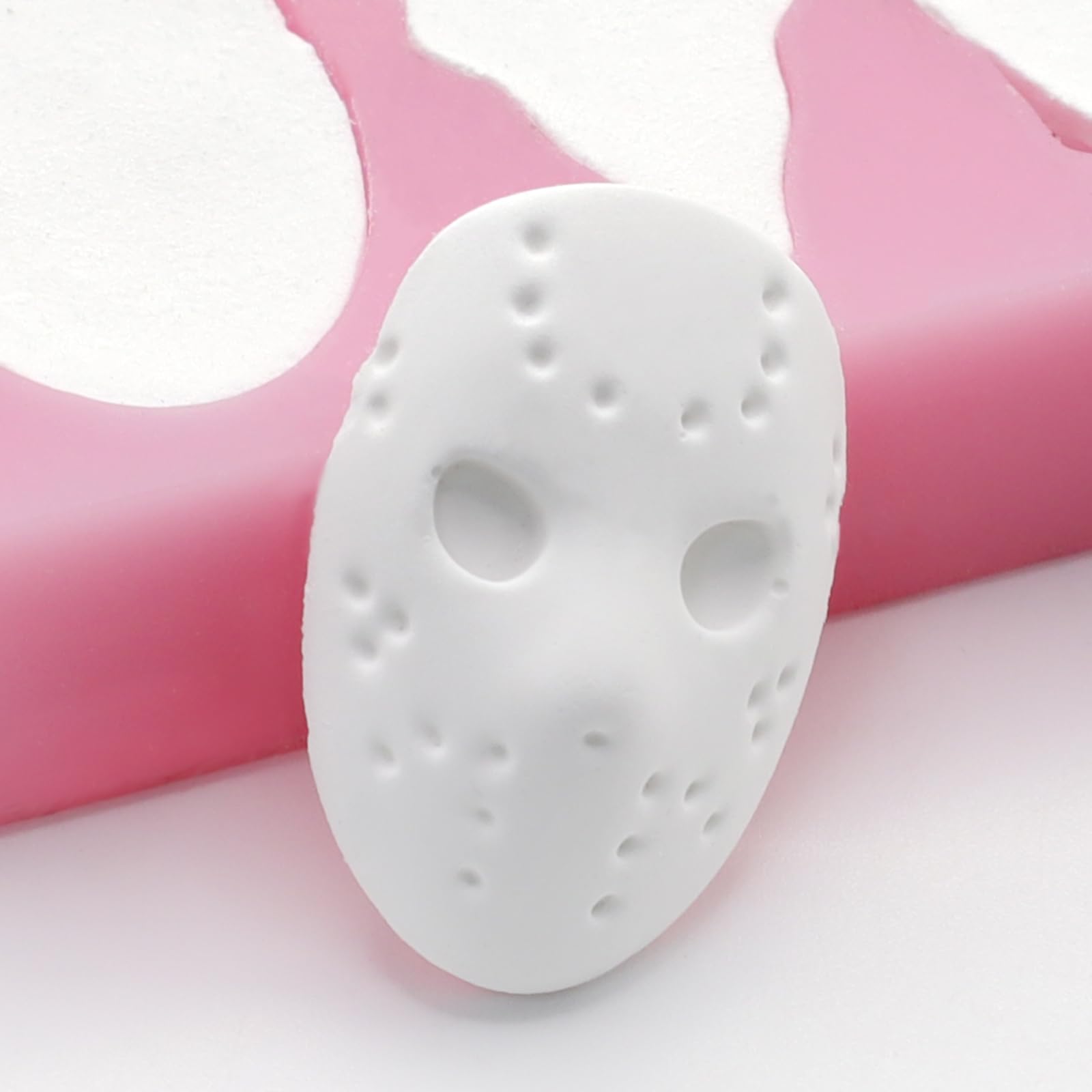 Premium 6-Cavity Halloween Silicone Chocolate Molds - Scary Movie Character Heads for DIY Chocolate, Candy, Soap, Pudding & Jelly Making - Perfect for Halloween Parties, Baking Gifts & Spooky Treats