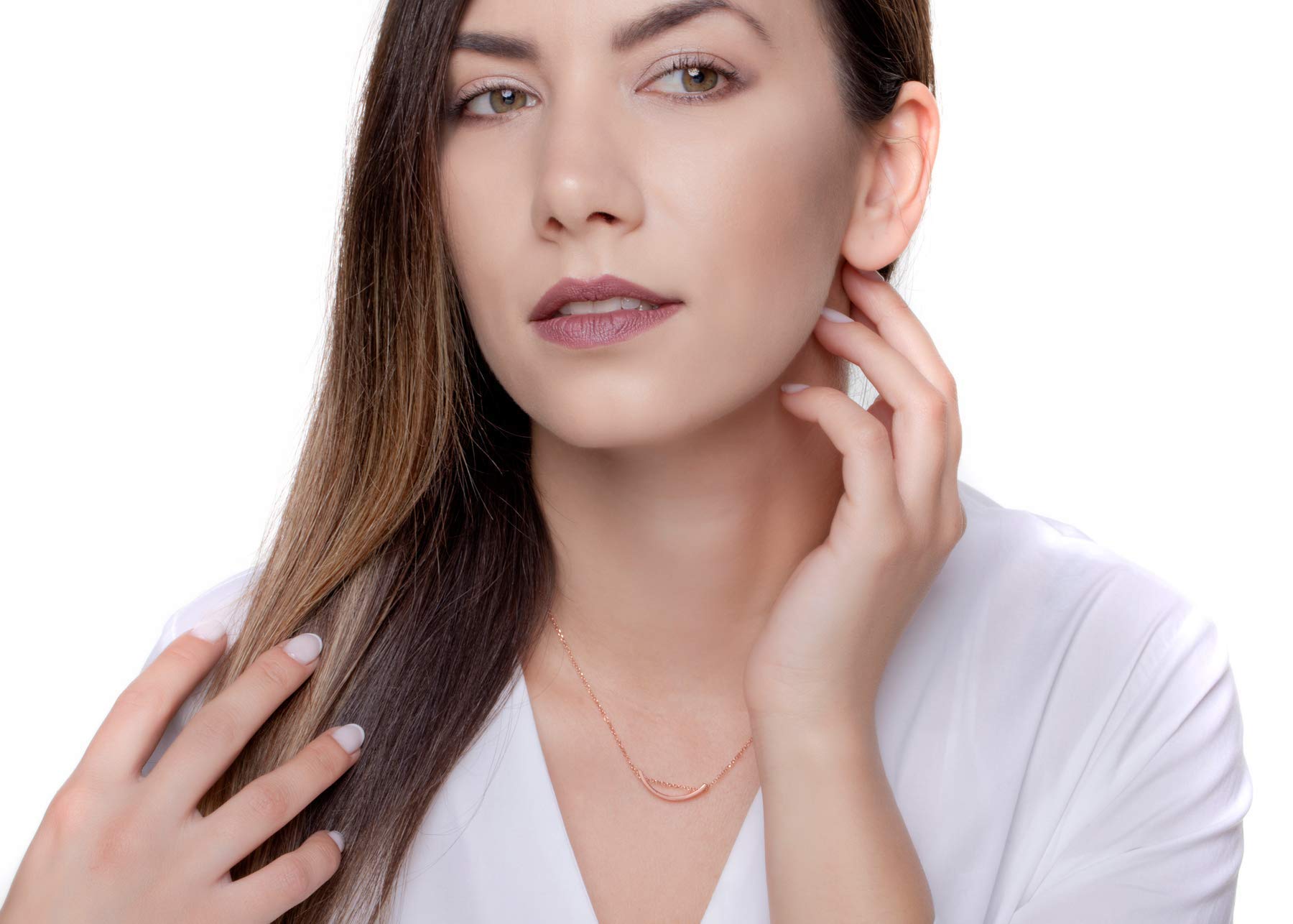 Elegant Jewelry Box - Floating Bar Necklace for Women, 9K 14K 18K Solid Gold Curved Bar Necklace | Perfect for Gifts, Date Nights & Special Occasions