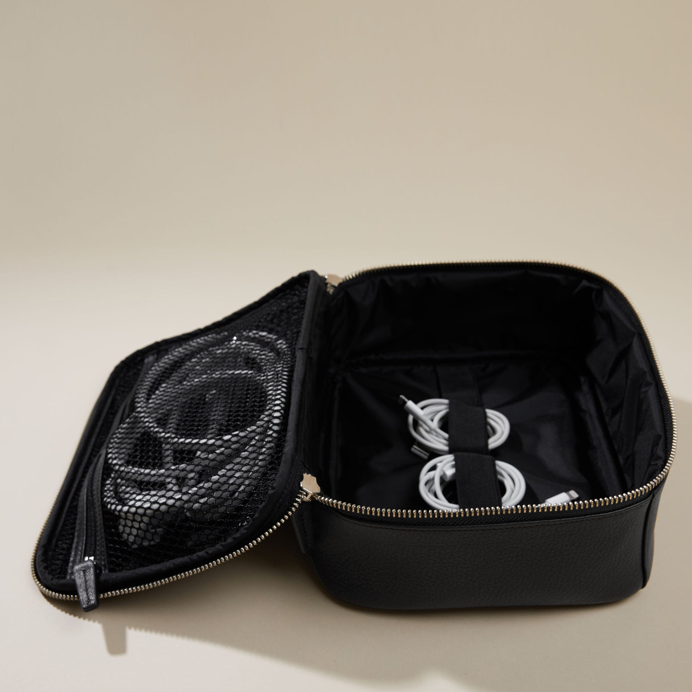 Premium Large Tech Bag Organizer - Black Onyx - Perfect for Laptops, Tablets & Accessories - Ideal for Work, Travel & Daily Commute