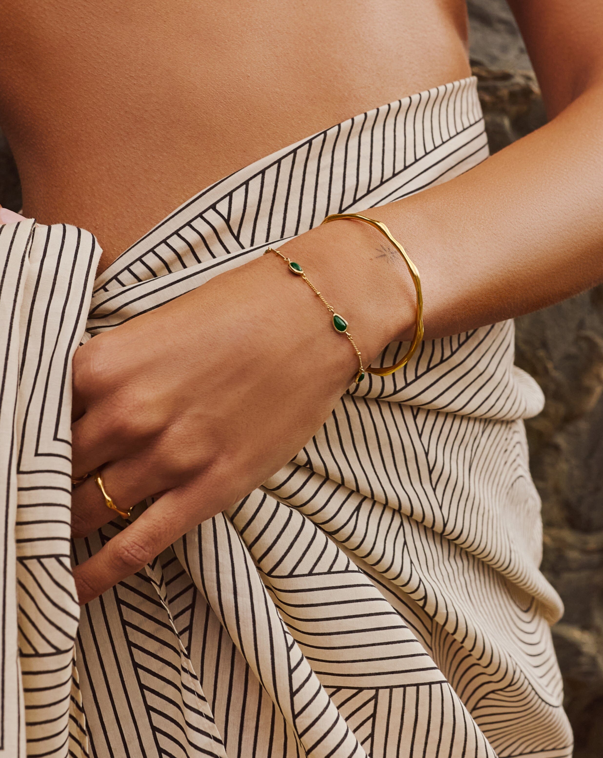 Magma Gemstone & Molten Cuff Bracelet Set - 18k Gold Vermeil or Gold Plated - Elegant Jewelry for Women, Perfect for Parties, Weddings & Special Occasions