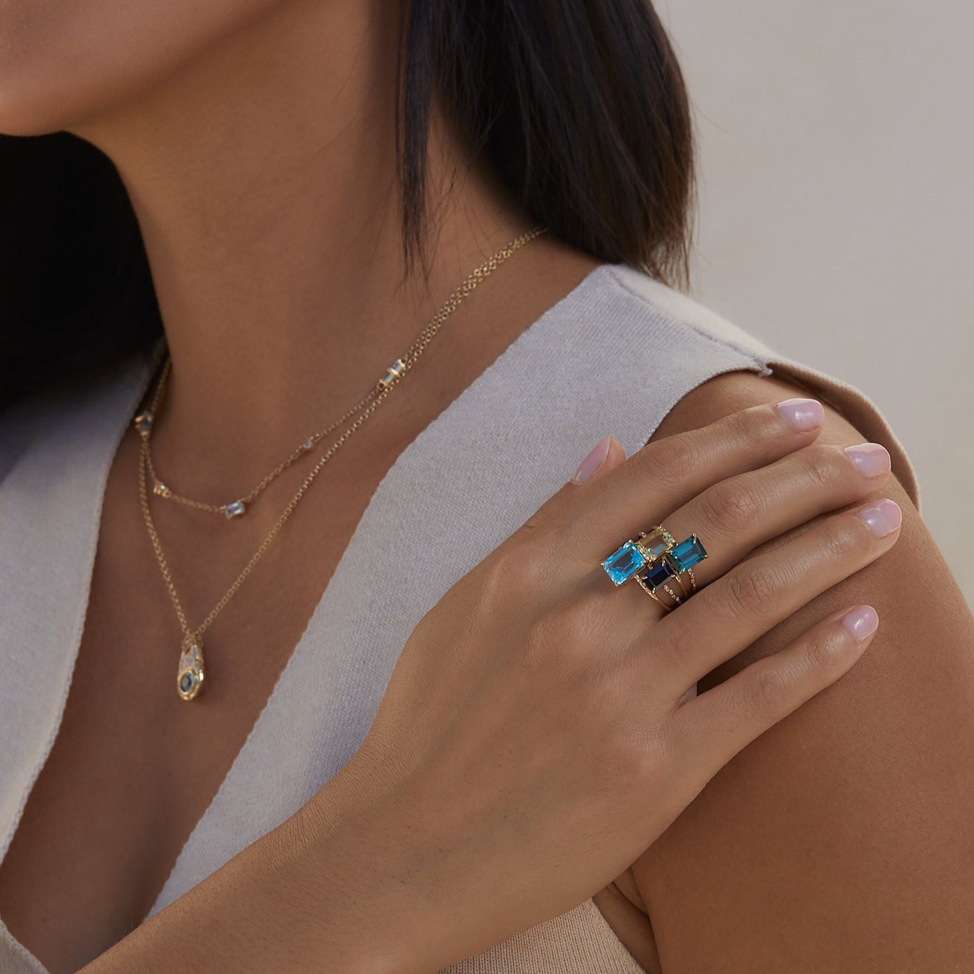 Stunning Large Starry Sapphire Ring for Women - Elegant Blue Gemstone Jewelry for Engagement, Wedding & Special Occasions