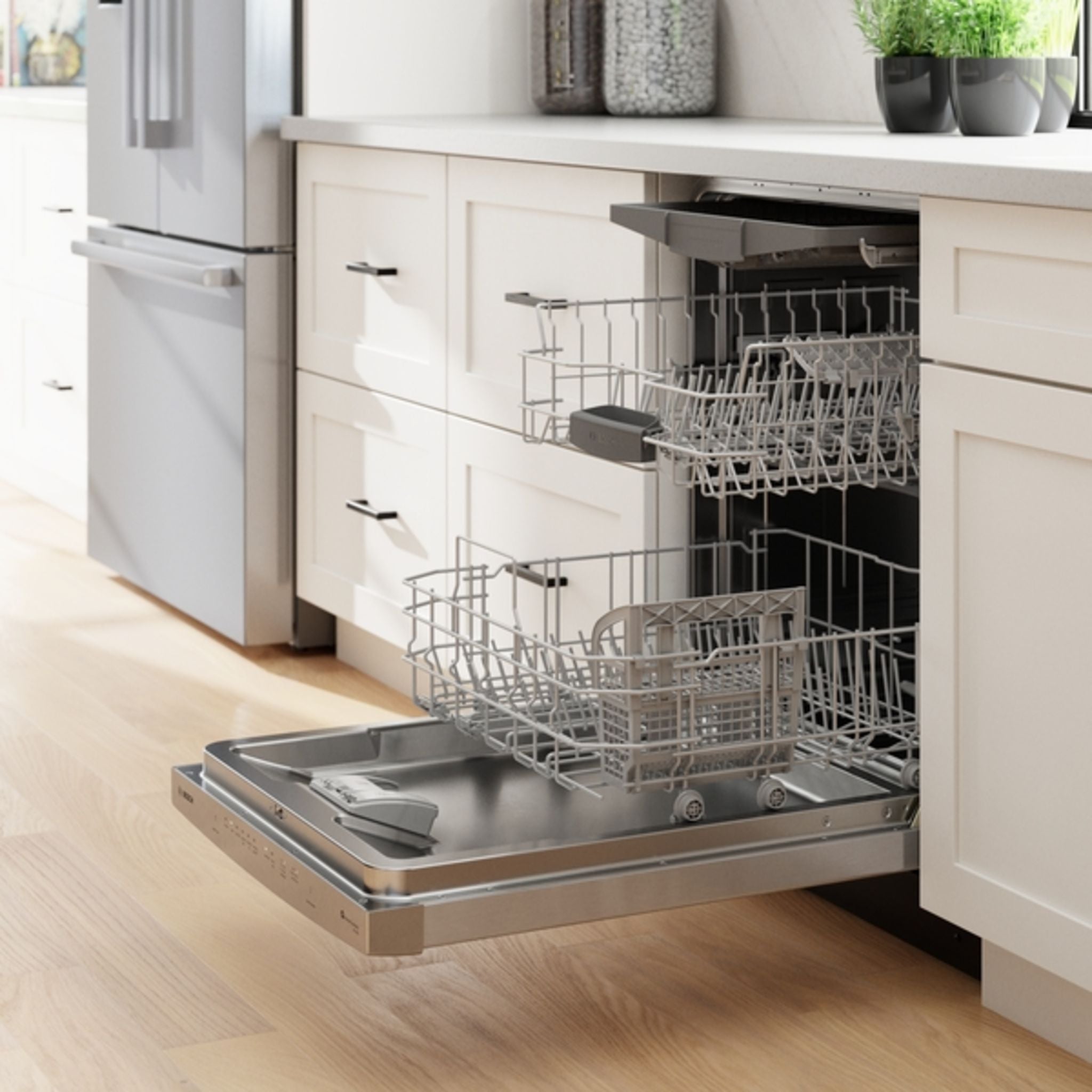 Bosch 500 Series Dishwasher (SHS53CD5N) - Stainless Steel Interior, Ultra Quiet 44 dBA, 16 Place Settings - Perfect for Large Families and Open Concept Kitchens