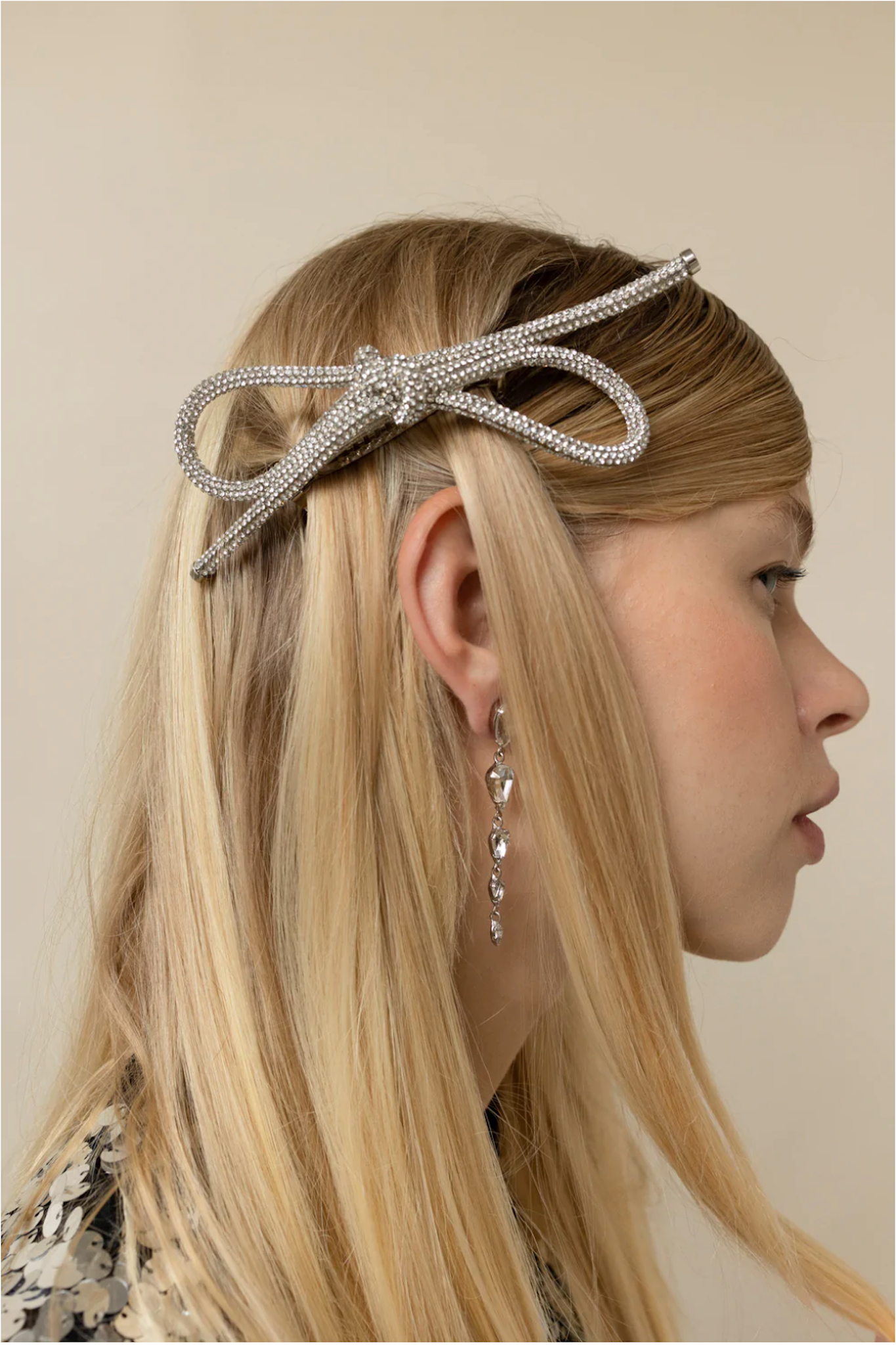 SASHA CRYSTAL BOW BARRETTE Hair Clip - Elegant Rhinestone Hair Accessory for Women & Girls, Perfect for Weddings, Parties & Everyday Wear