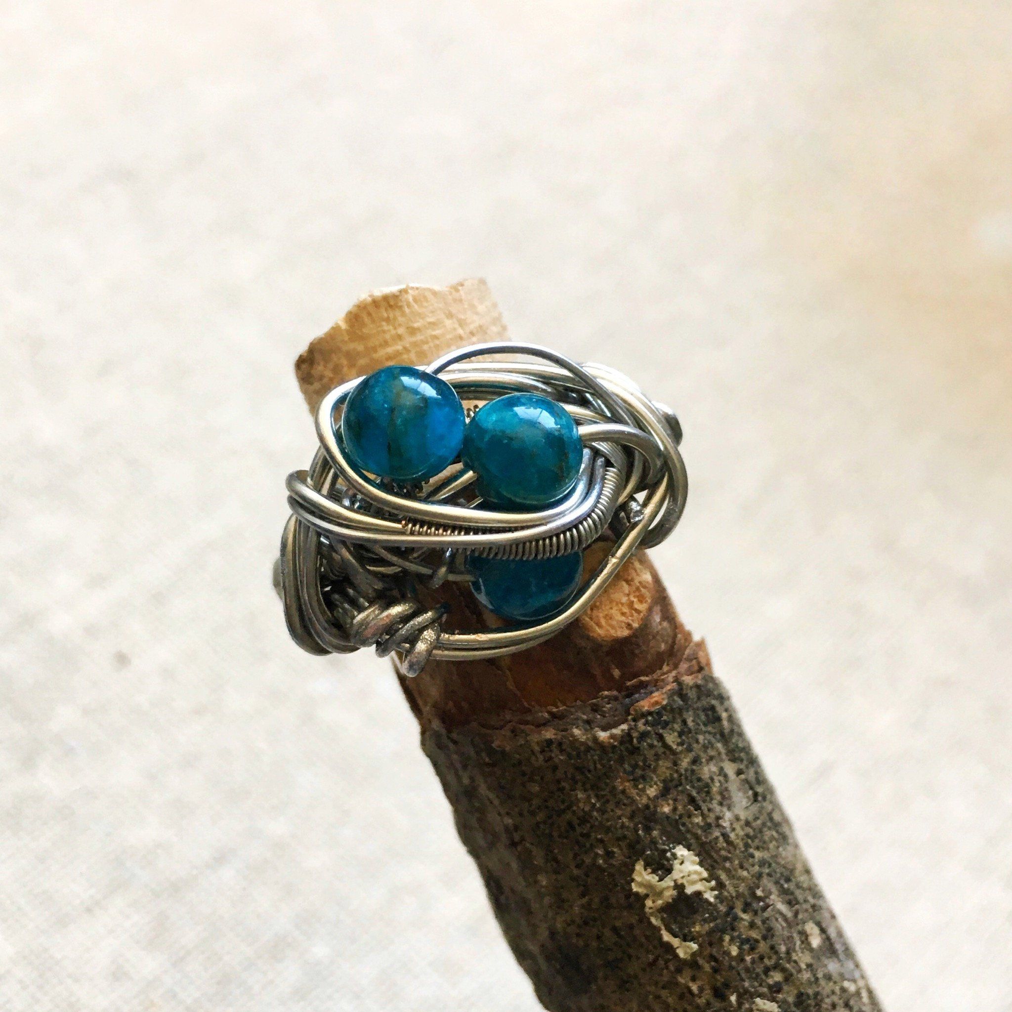 Natural Apatite Healing Crystal Statement Ring for Women - Spiritual Jewelry for Energy Balancing, Chakra Healing & Meditation - Perfect for Yoga, Reiki & Holistic Wellness