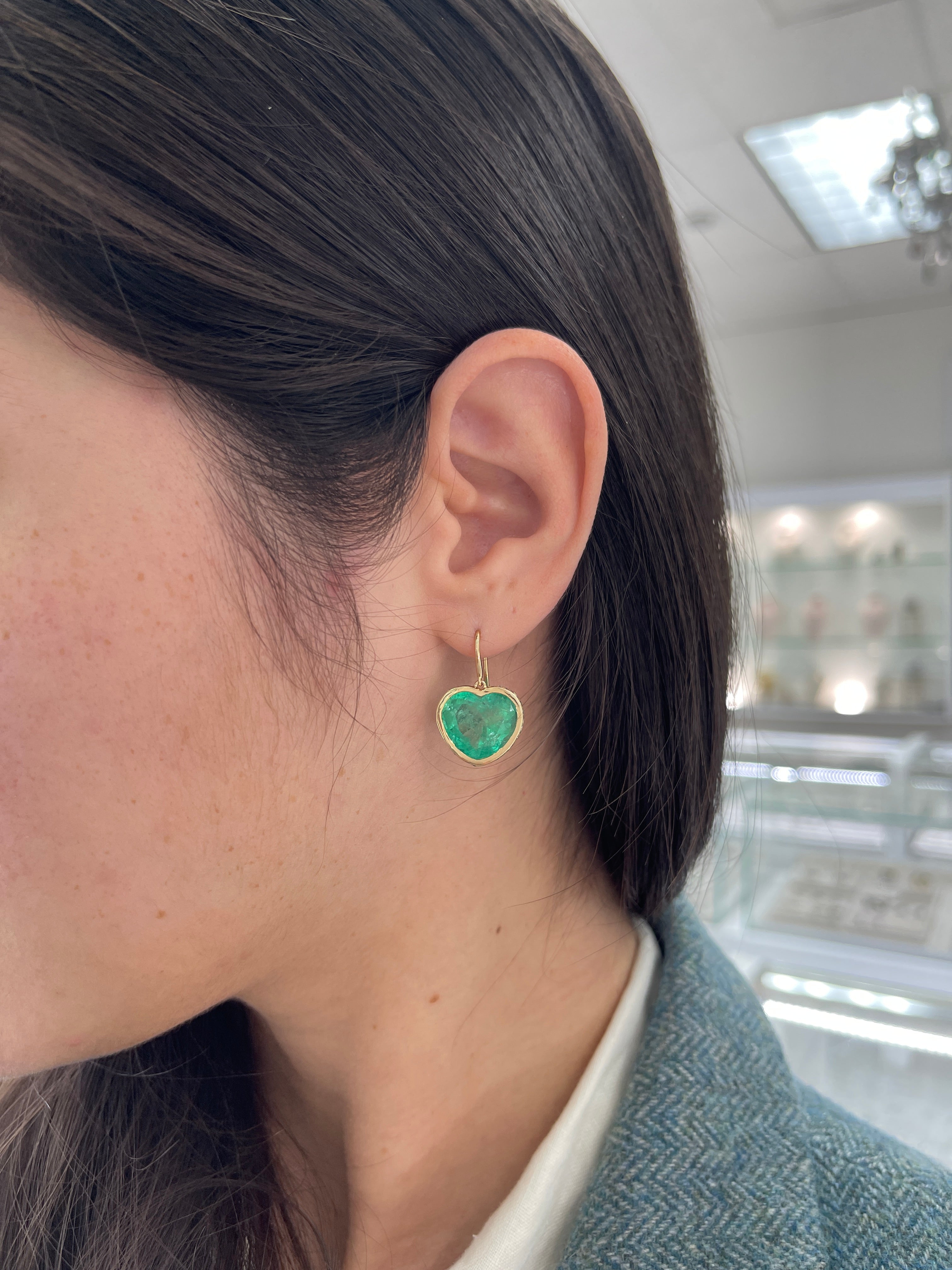 17.40tcw Bubbly Colombian Emerald Heart Dangle Earrings with Ombre Diamond & Emerald Bezel in 18K Gold – Elegant Jewelry for Weddings, Parties & Special Occasions