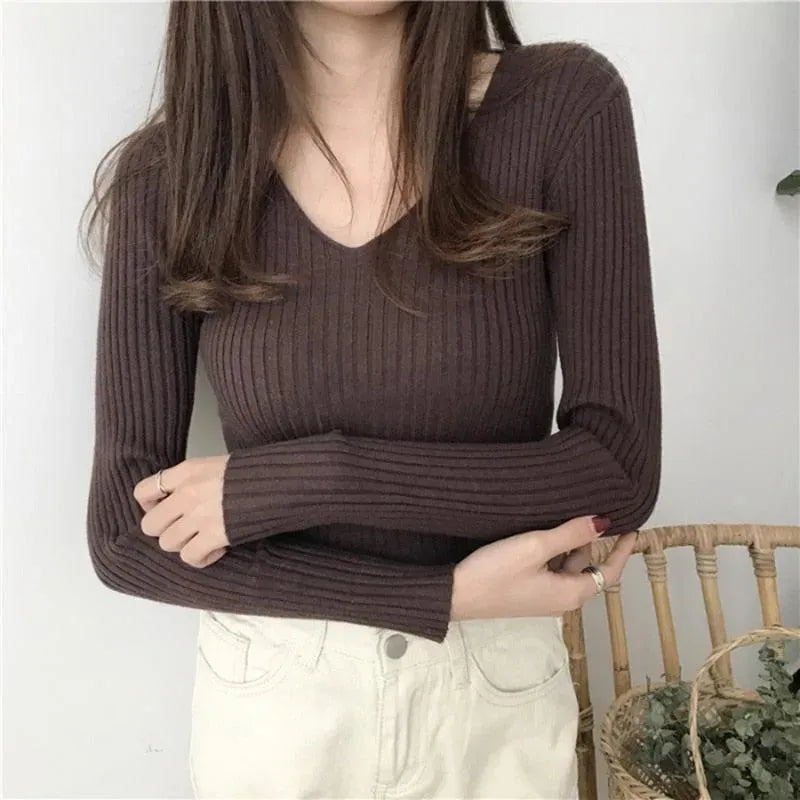 Stylish V Neck Slim Knitted Sweater for Women - Soft Comfortable Pullover for Fall & Winter - Perfect for Office, Dating and Casual Outfits
