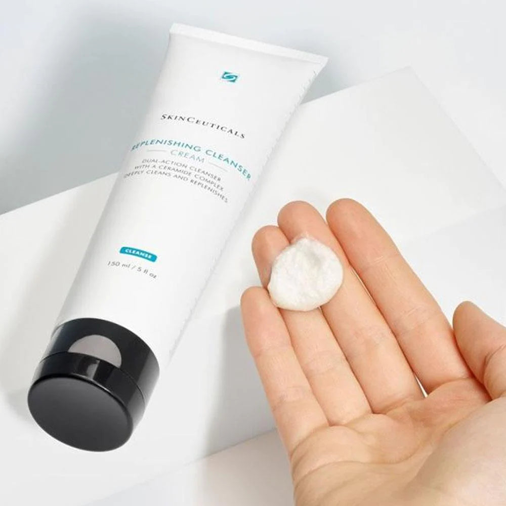 SkinCeuticals Micro Exfoliating Scrub - Gentle Facial Exfoliator for Smooth Skin | Perfect for Daily Skincare Routine & Acne-Prone Skin