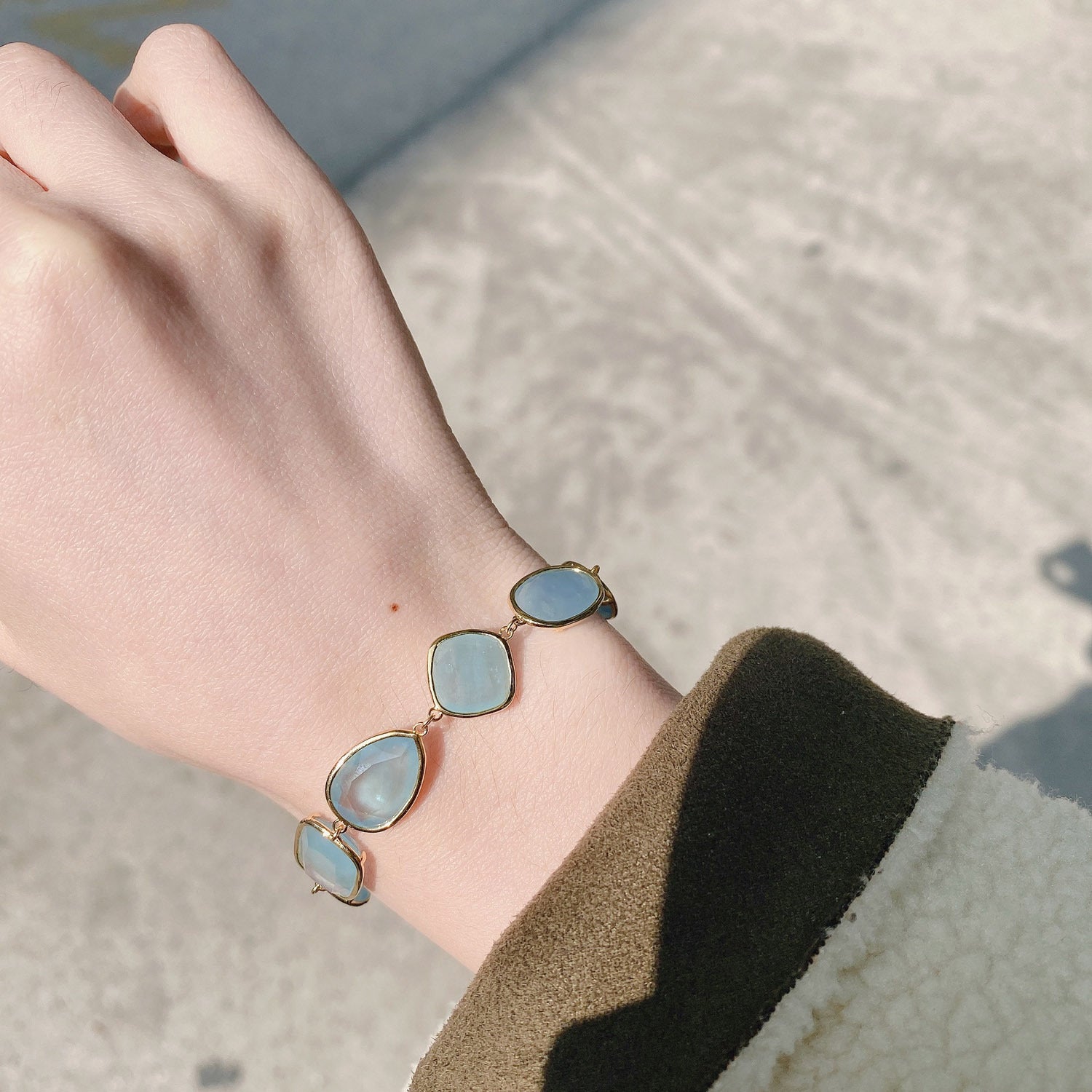 Aquamarine Amethyst Birthstone Spiritual Healing Bracelet for Women - March & February Birthstone Jewelry, Chakra Balancing, Meditation & Yoga Accessories | HJZB 201