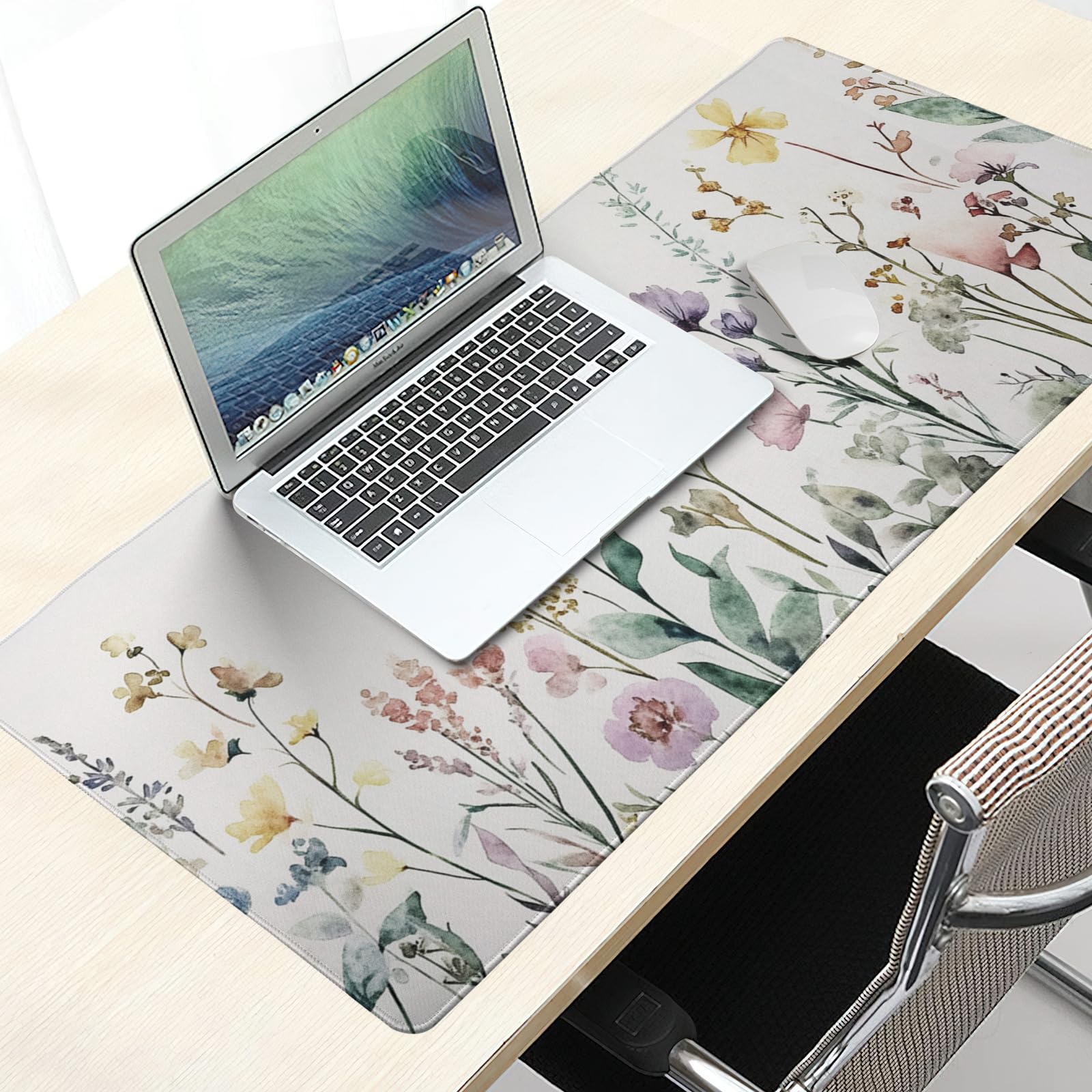 Beige Floral Desk Mat - Large 31.5x11.8 Inch Boho Aesthetic Mouse Pad with Minimalist Flower Design - Extended Gaming Keyboard Mat for Home Office, Work & PC Gaming - Perfect for Workstations, Desktops & Computer Setups