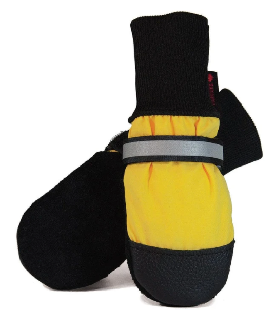 Muttluks All Weather Dog Boots - Waterproof & Durable Paw Protection for Small, Medium & Large Dogs - Black or Yellow - Perfect for Rain, Snow, Hiking & Outdoor Adventures