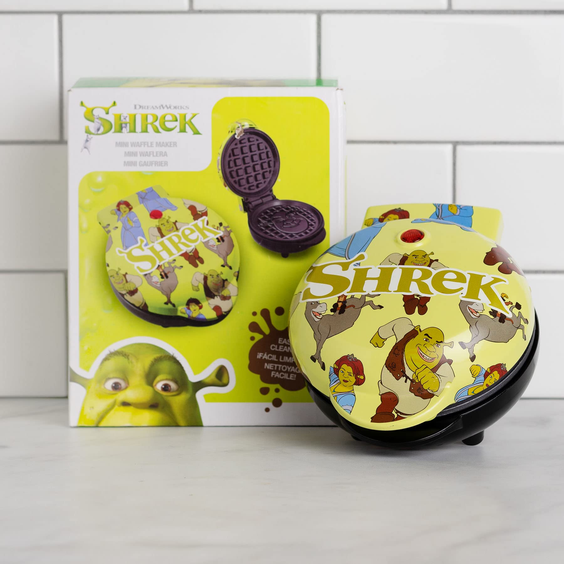 Uncanny Brands Shrek Mini Waffle Maker - Fun Cartoon Character Waffle Iron for Kids & Adults - Perfect for Breakfast, Parties & Gifts