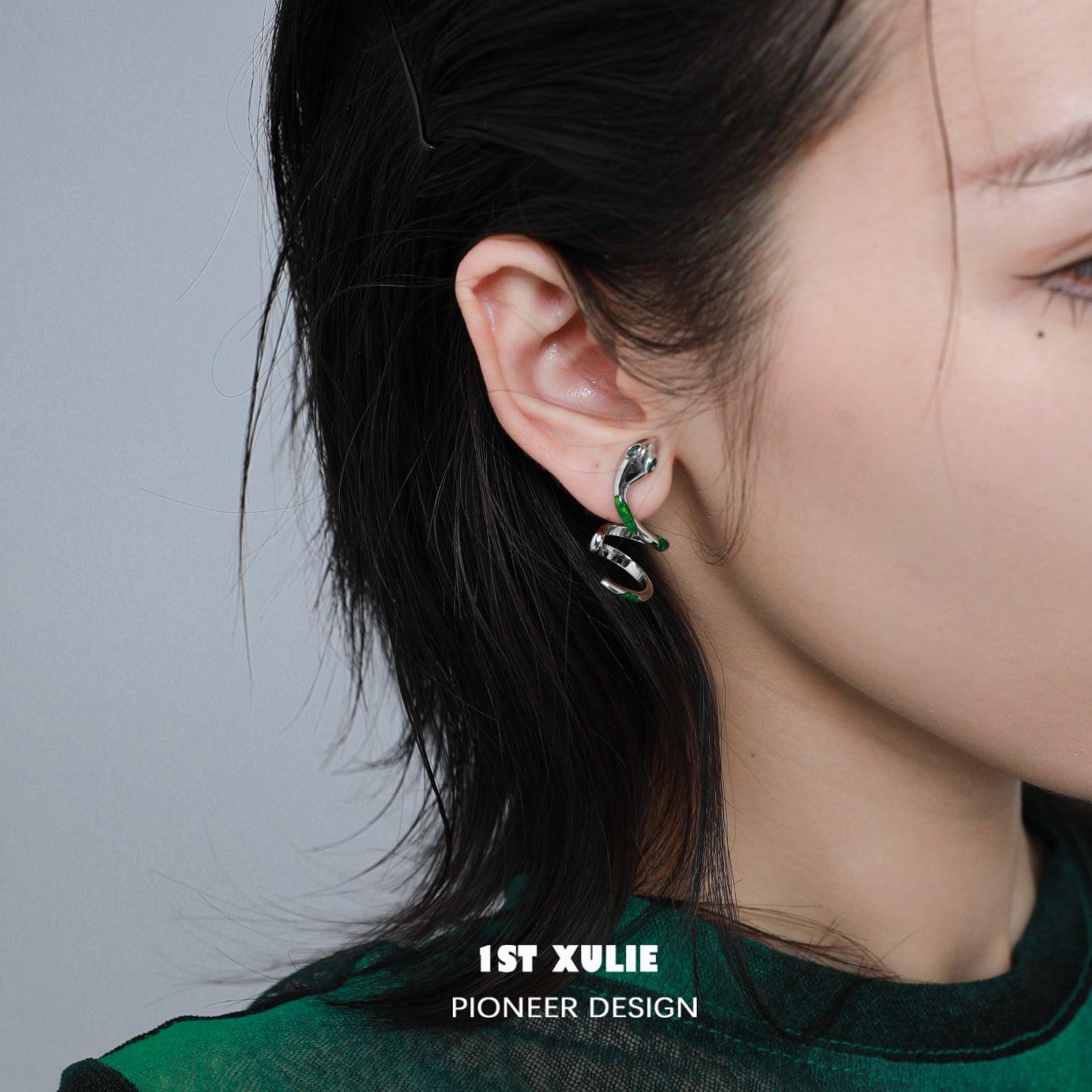 Slytherin House S925 Sterling Silver 18k Gold Plated Y2K Earrings™ | Trendy Gothic Jewelry for Harry Potter Fans, Cosplay & Everyday Wear