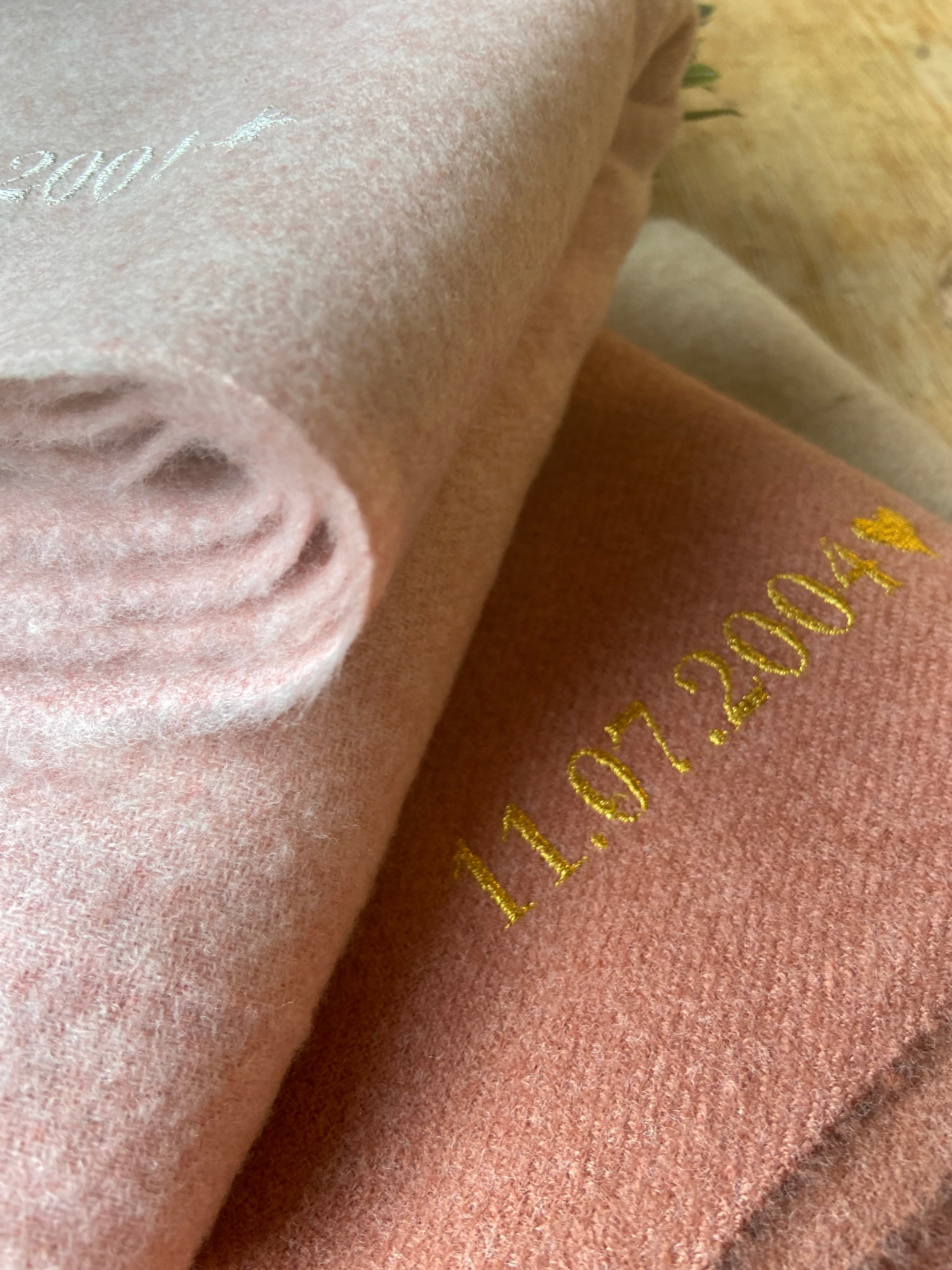 Luxury Cashmere Blend Scarf for Women & Men - Soft Winter Fashion Accessory - Perfect for Date Nights, Office Wear & Holiday Gifts