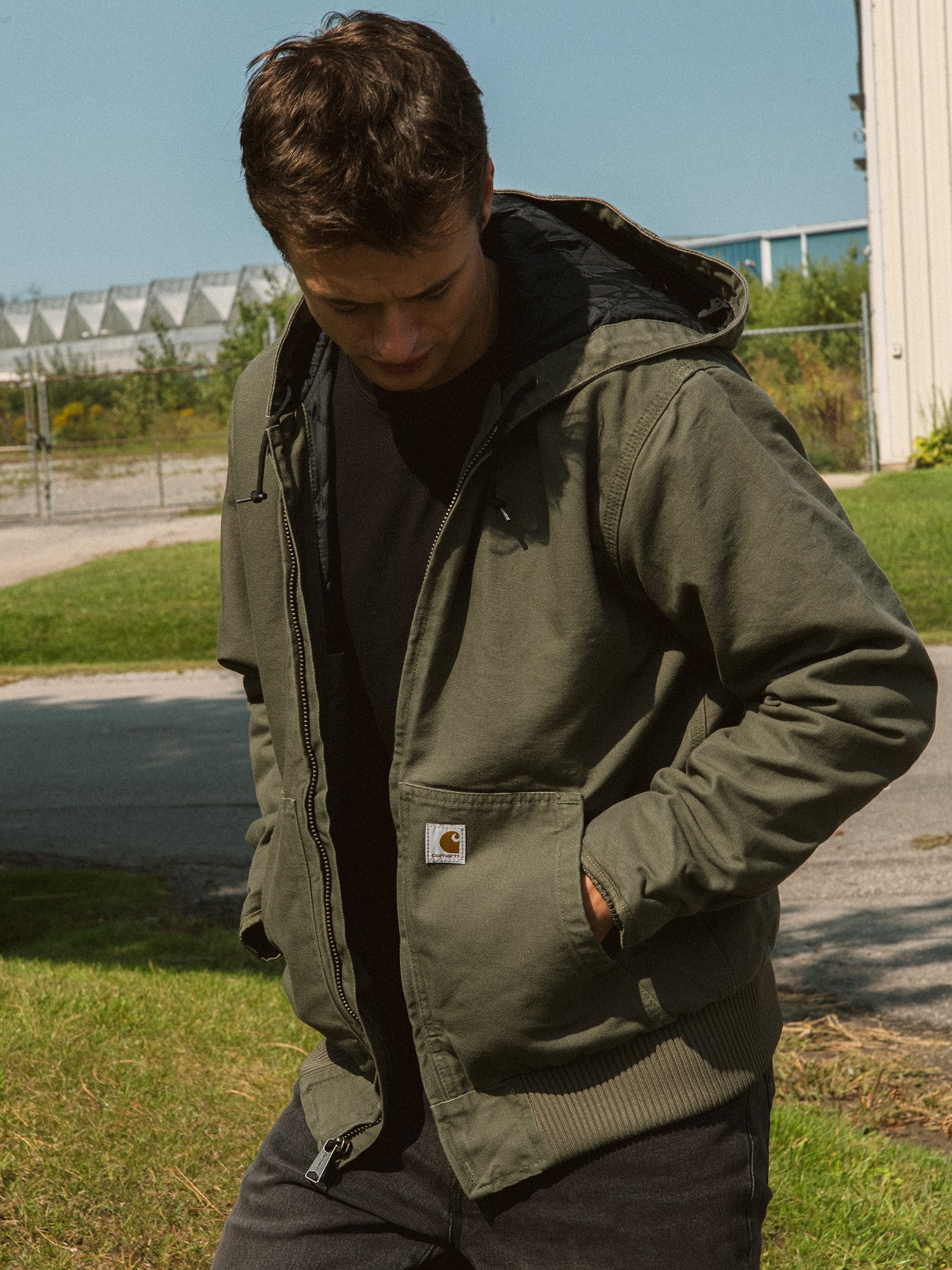 Carhartt Men's Washed Duck Insulated Jacket - Heavy Duty Work Coat for Cold Weather - Perfect for Construction, Farming & Outdoor Activities