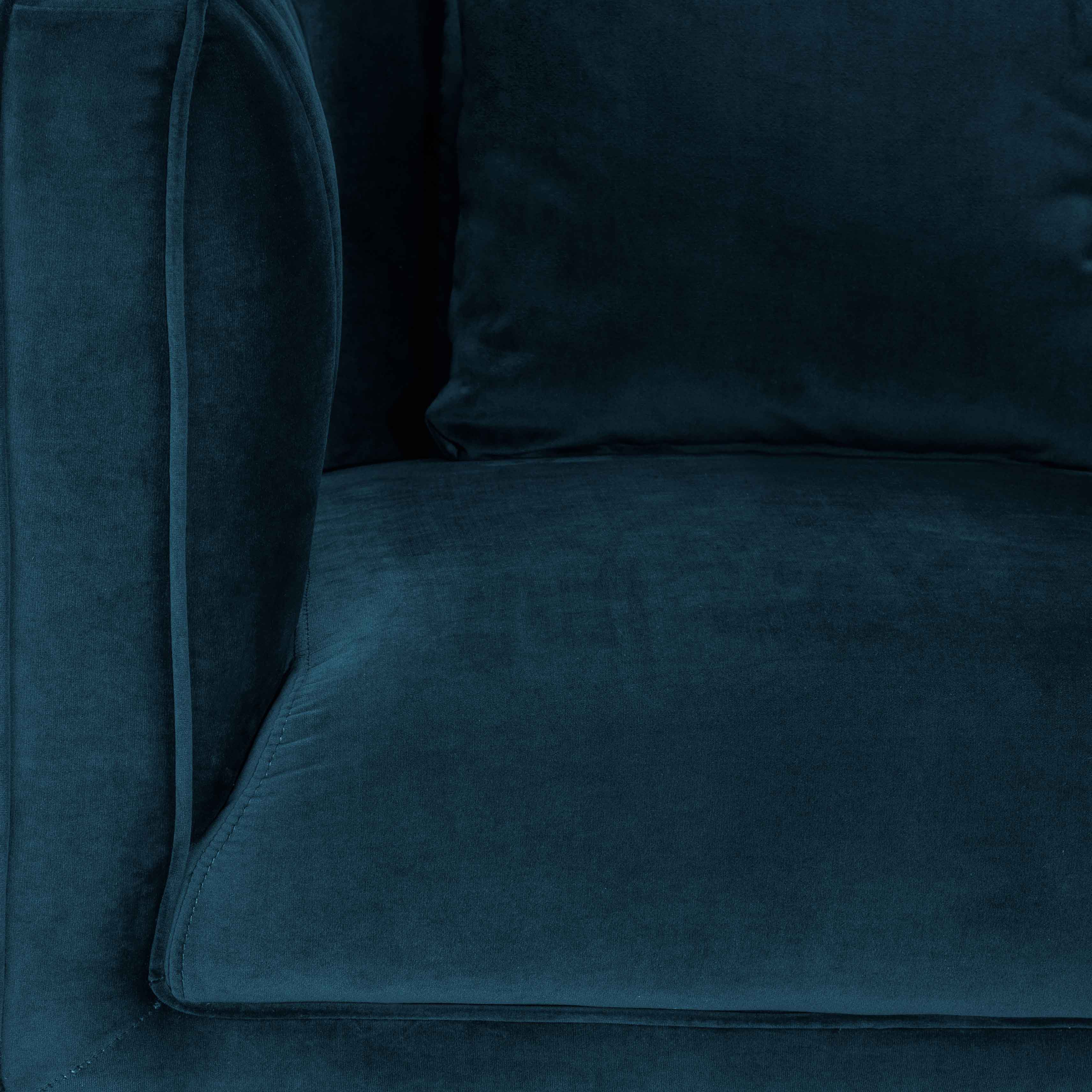 Celina Chair - Modern Blue Accent Chair for Living Room, Bedroom & Office - Stylish & Comfortable Seating Furniture