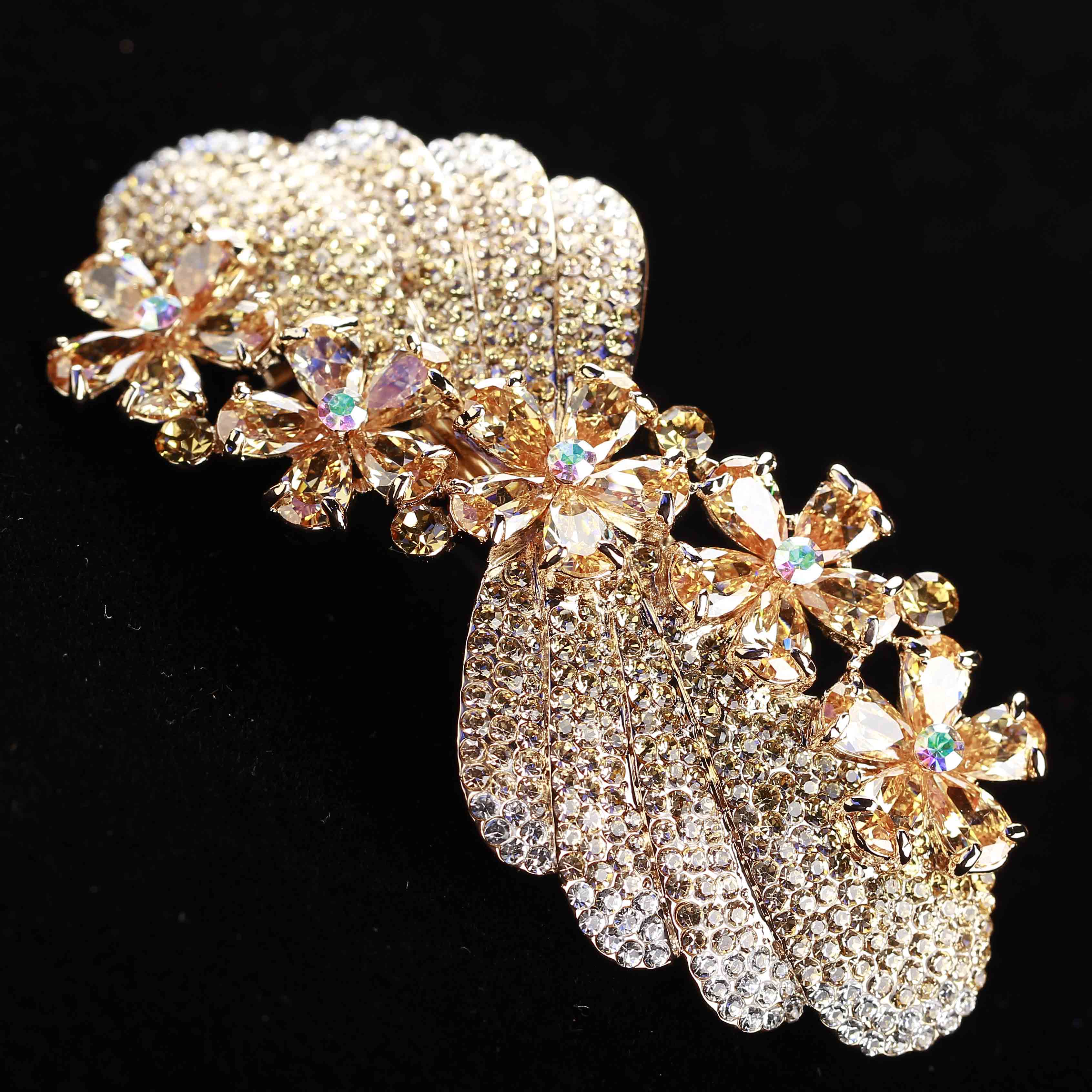 Elegant Rhinestone Bow Hair Clips for Women - Sparkling Hair Accessories for Parties, Weddings & Daily Wear