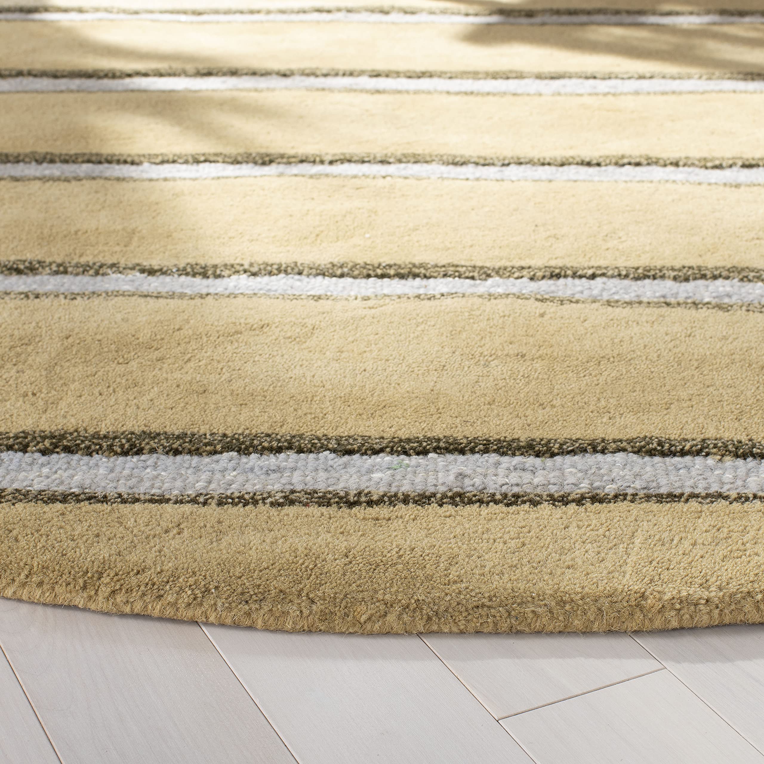 MARTHA STEWART x SAFAVIEH 6-Foot Round Toffee Gold Area Rug MSR3617B - Handmade Wool & Viscose Chalk Stripe Design for Living Room, Bedroom or Office Decor
