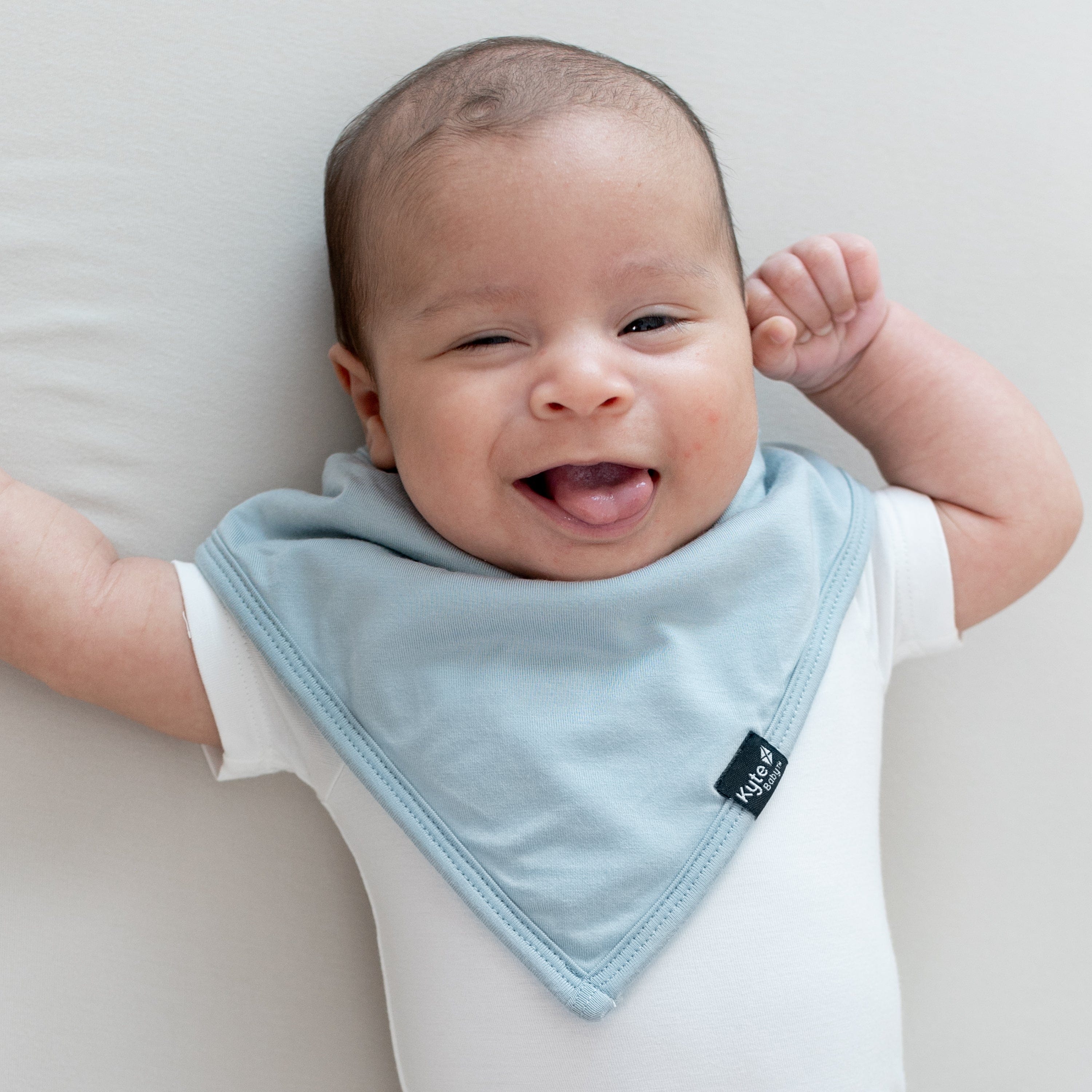 Baby Bib in Soft Fog Color - Waterproof & Adjustable for Messy Eaters - Perfect for Feeding Time, Daycare & Travel
