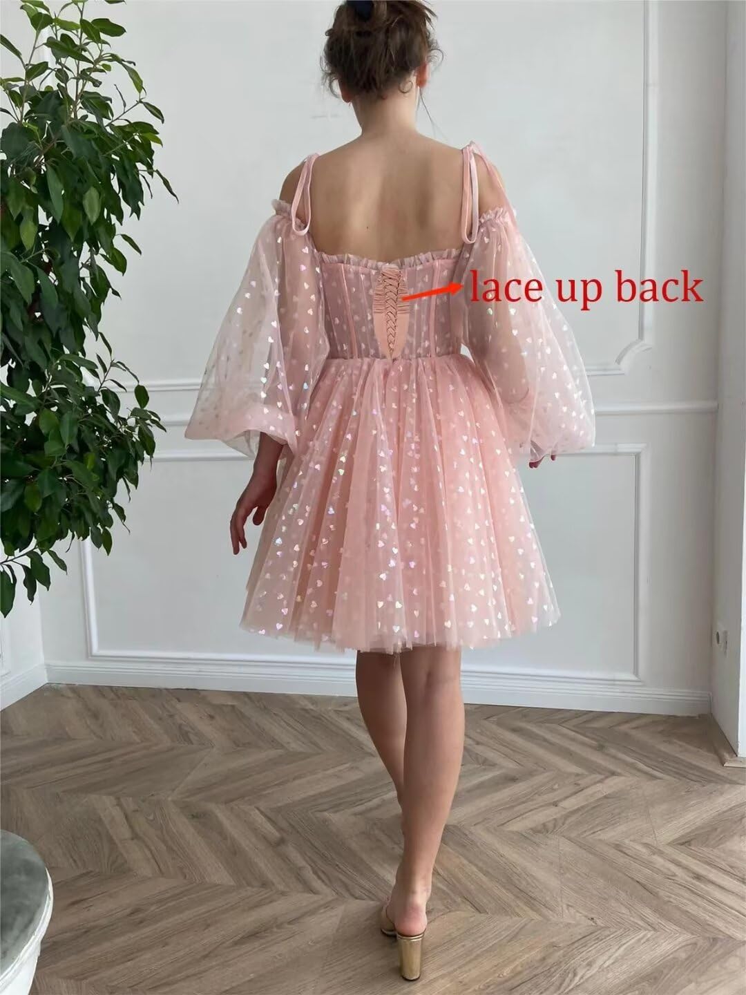 Elegant Women's Tulle Homecoming Dress with Puffy Sleeves & Sweetheart Neckline - Short Prom Party Gown for Dances, Weddings & Special Occasions