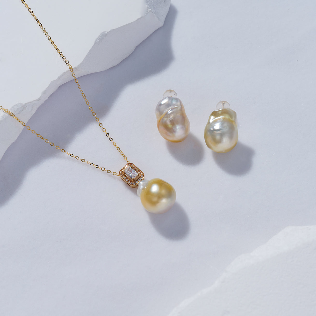 18K Gold Baroque Pearl Earrings for Women - Saltwater Cultured Pearls, Elegant Dangle Drop Jewelry Gift for Wedding, Party & Special Occasions