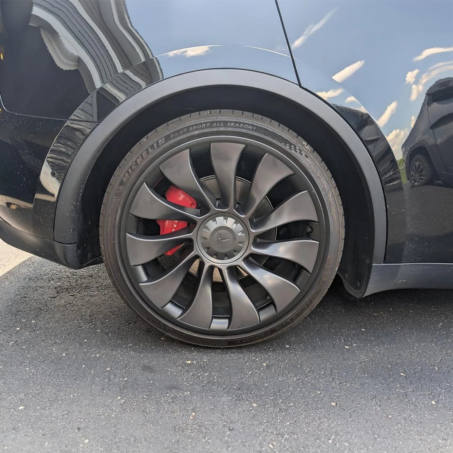 Tesla Model Y 21-Inch Uberturbine Wheel Protector - Rim Guard for Enhanced Protection & Style | Perfect for Daily Commutes & Road Trips