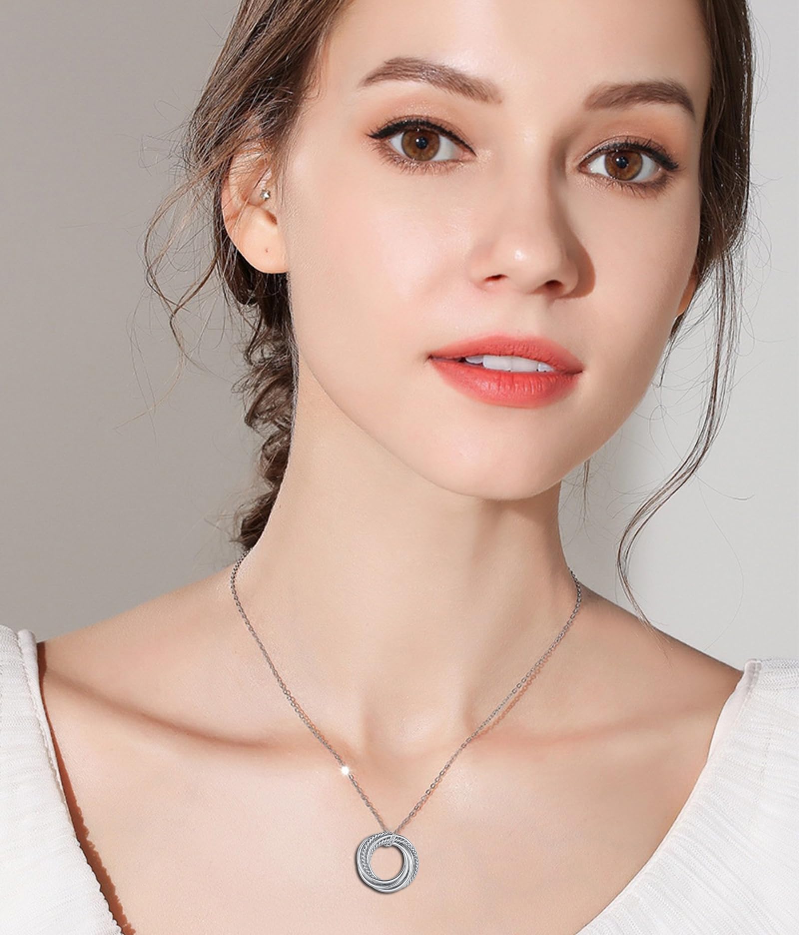 USEEDOVIA Sterling Silver Circle Necklace - 30th 40th 50th 60th 70th Birthday Gift for Women, Elegant Jewelry for Mom, Friend, Daughter, Sister, Wife - Perfect for Milestone Celebrations & Special Occasions