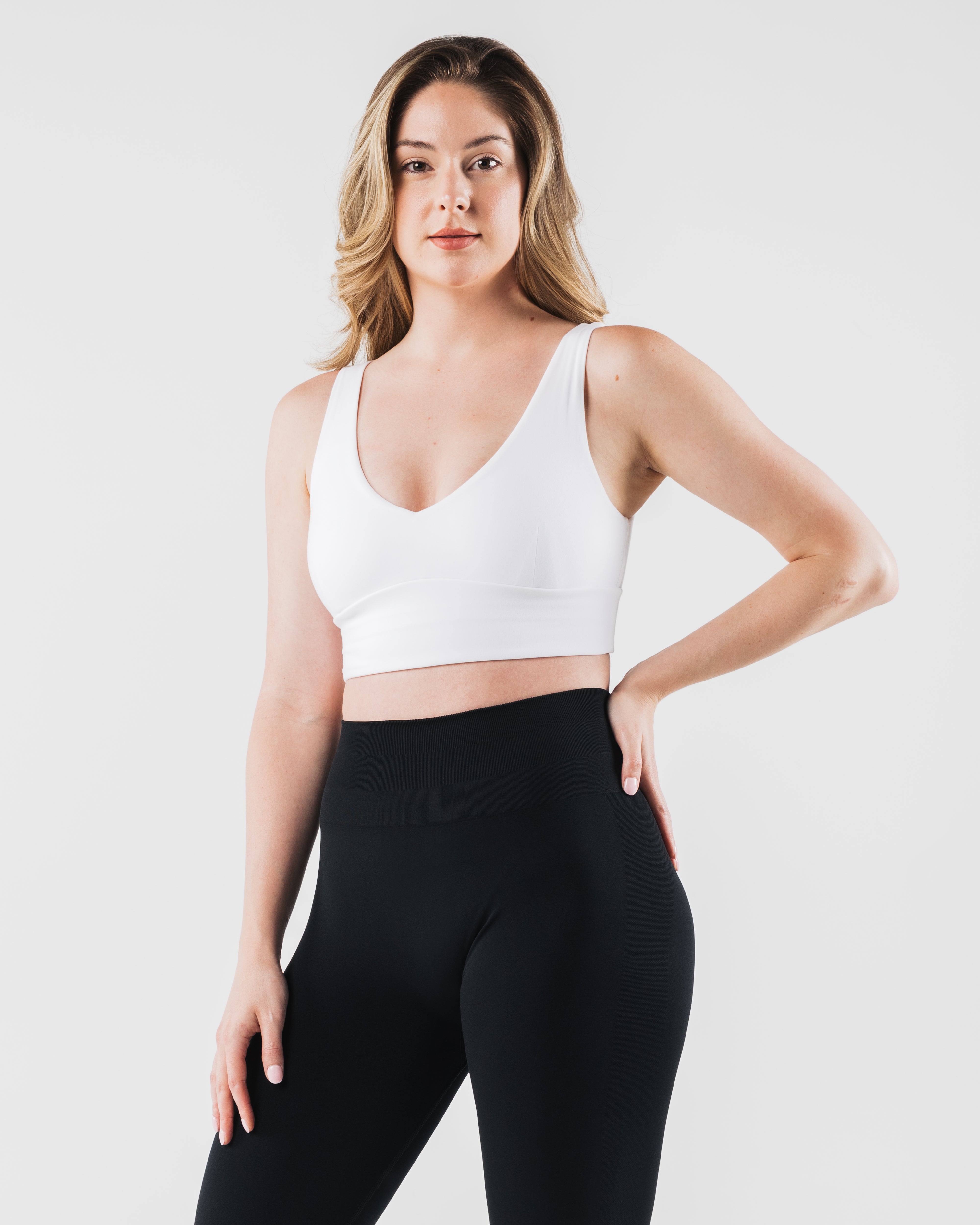 Celeste Wireless Comfort Bra for Women - C/D Cup Support, Soft White Cotton - Perfect for Yoga, Workouts & Everyday Wear